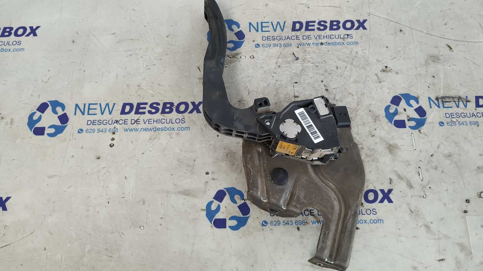 Recambio de POTENCIOMETRO PEDAL para DACIA DOKKER K9KC6 referencia OEM IAM 180108712R - BLANCO