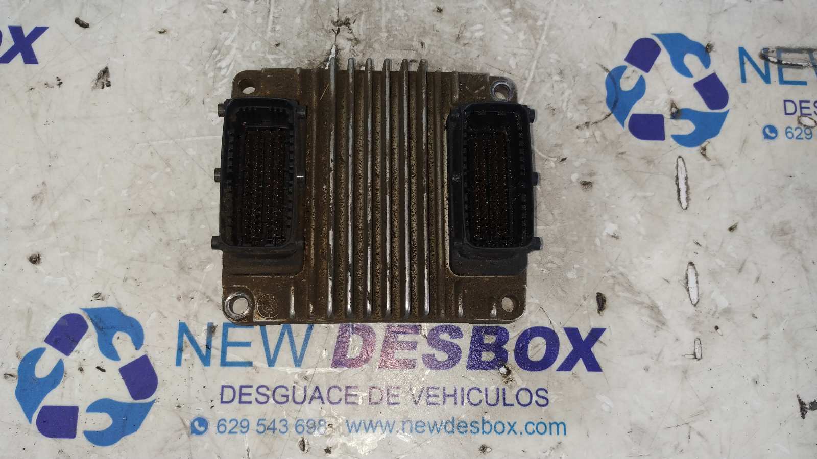 Recambio de CENTRALITA MOTOR UCE para OPEL CORSA C Y17DT referencia OEM IAM 09389429 - AZUL