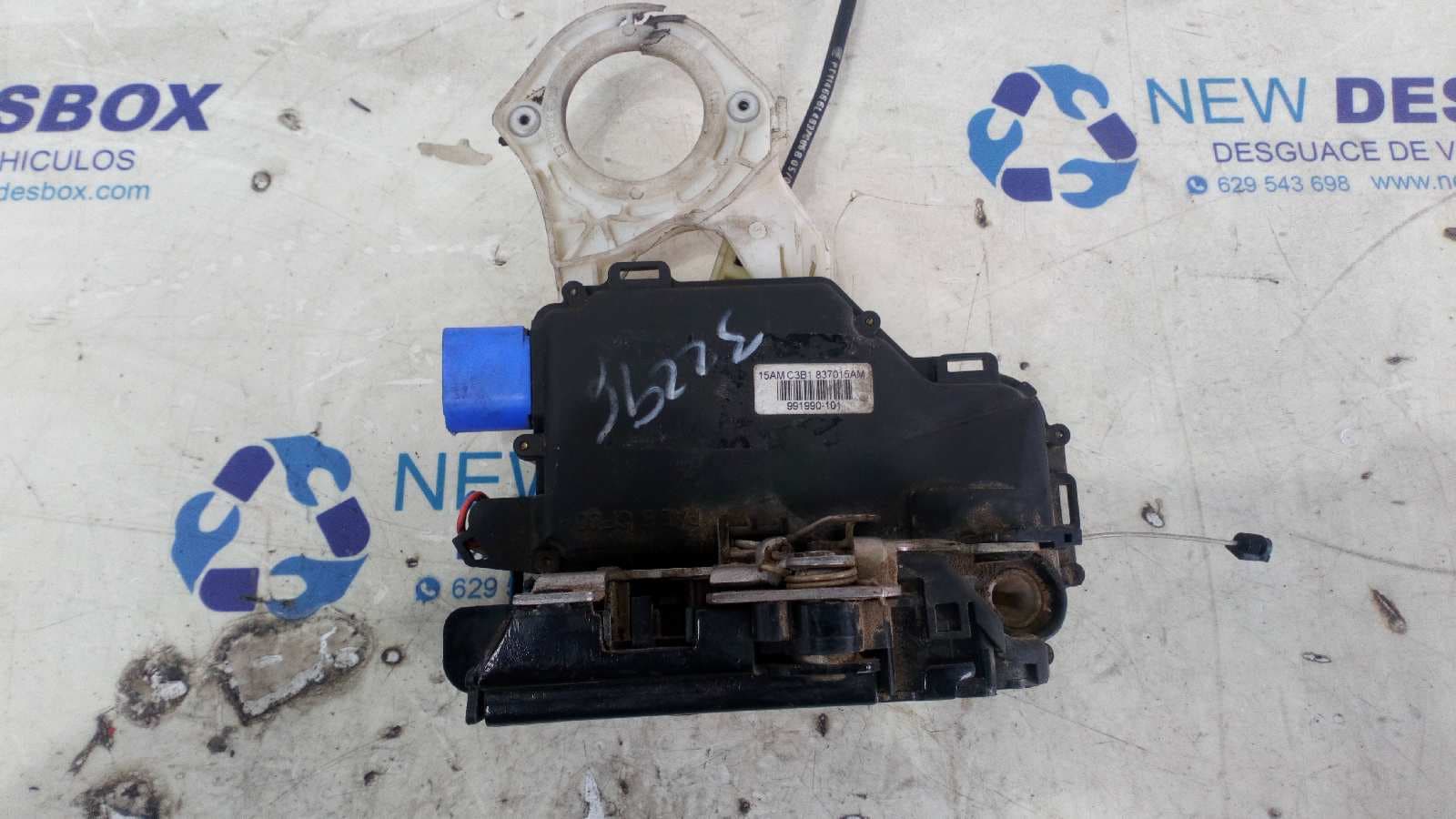 Recambio de CERRADURA PUERTA DELANTERA IZQUIERDA para SEAT IBIZA (6L1) referencia OEM IAM