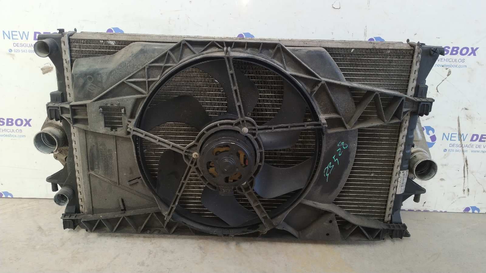 Recambio de ELECTROVENTILADOR para RENAULT ESPACE IV (JK0) G9T742 referencia OEM IAM 8200273171 - BLANCO
