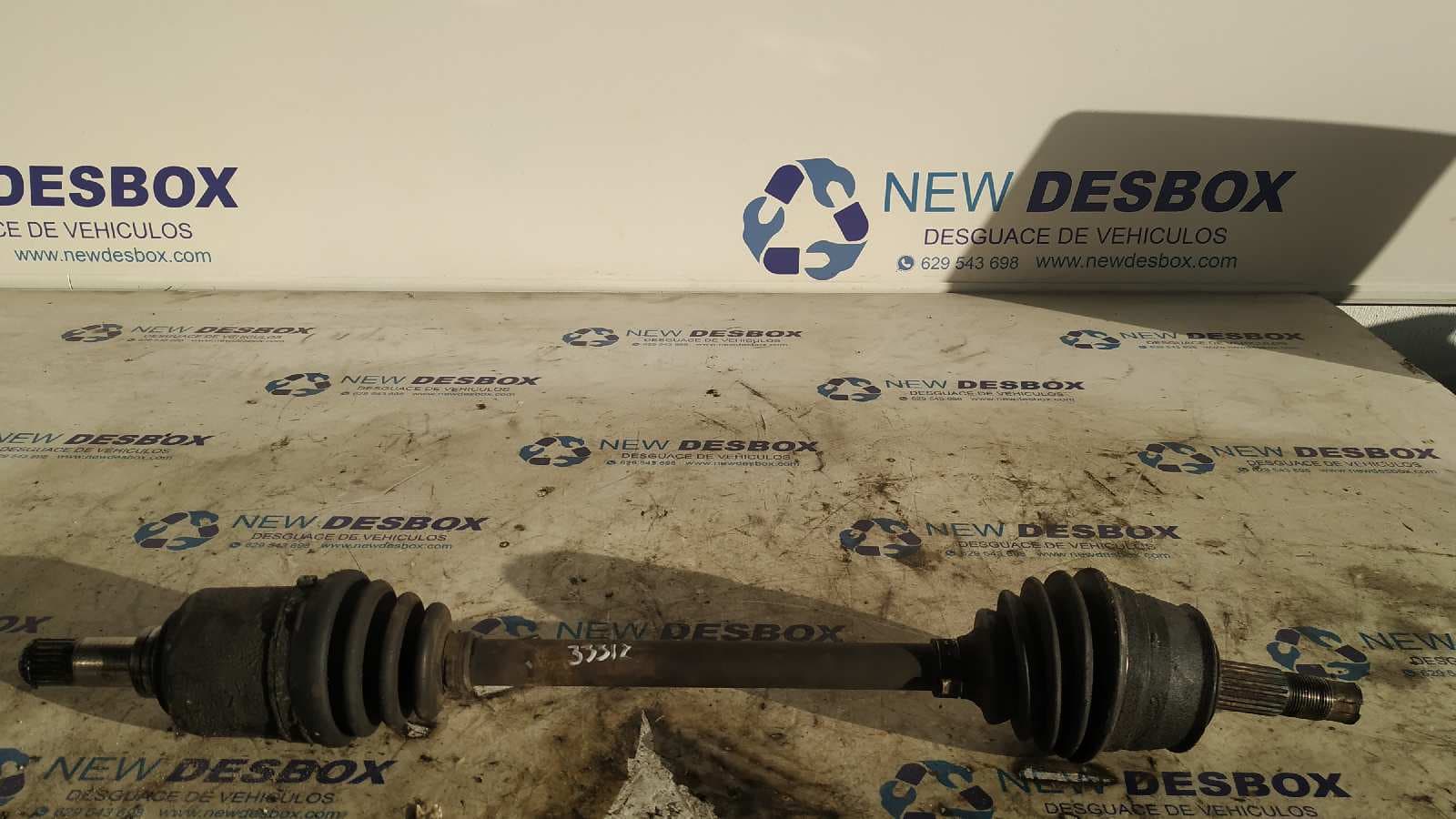 Recambio de TRANSMISION DELANTERA IZQUIERDA para FIAT GRANDE PUNTO (199) 350A1000 referencia OEM IAM - GRIS PLATA