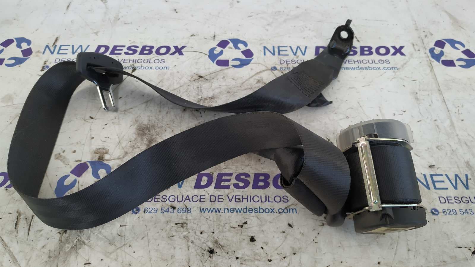 Recambio de CINTURON TRASERO DERECHO para LAND ROVER RANGE ROVER SPORT 276DT referencia OEM IAM 604043600D - NEGRO