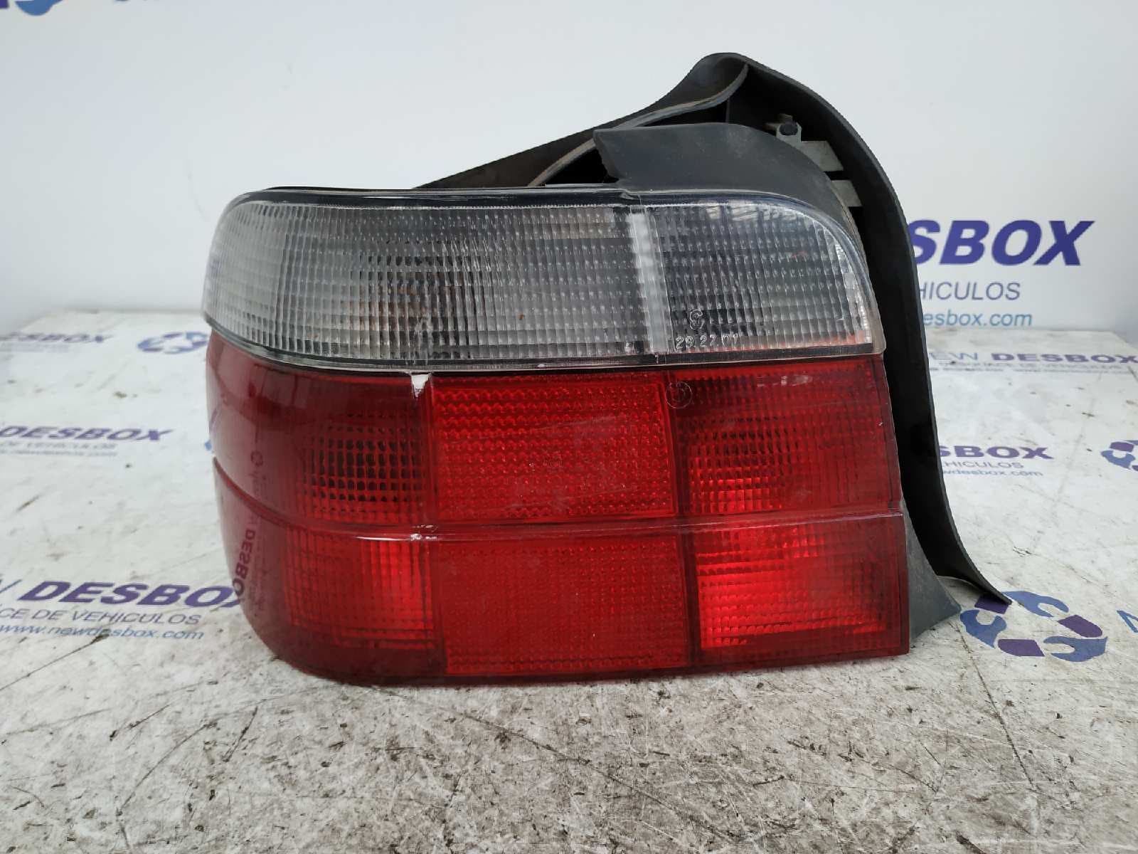 Recambio de PILOTO TRASERO IZQUIERDO para BMW SERIE 3 COUPE (E36) 1.6 CAT M43B16 referencia OEM IAM - VERDE