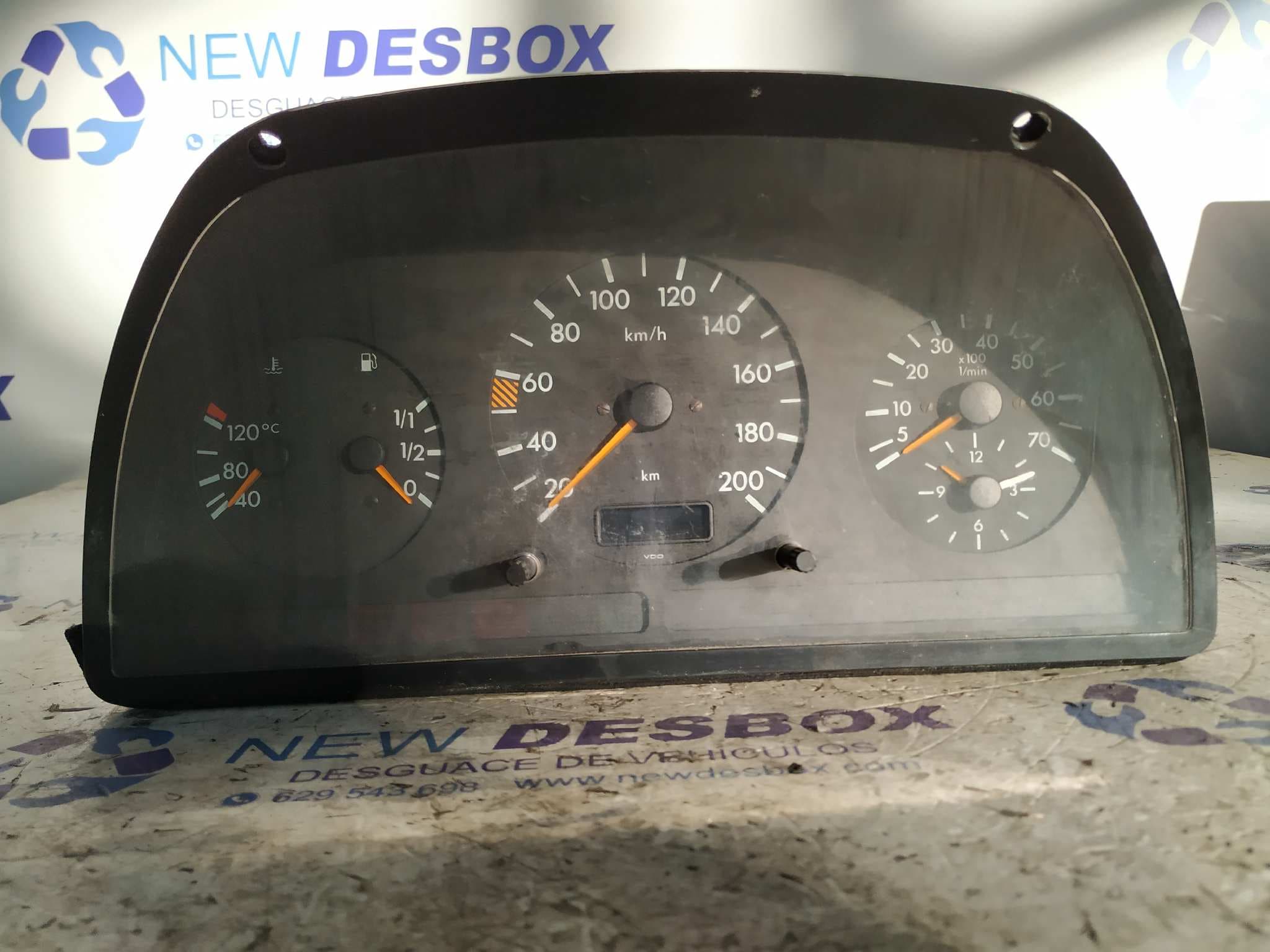 Recambio de CUADRO INSTRUMENTOS para MERCEDES CLASE V (W638) D 601970 referencia OEM IAM 0005423401