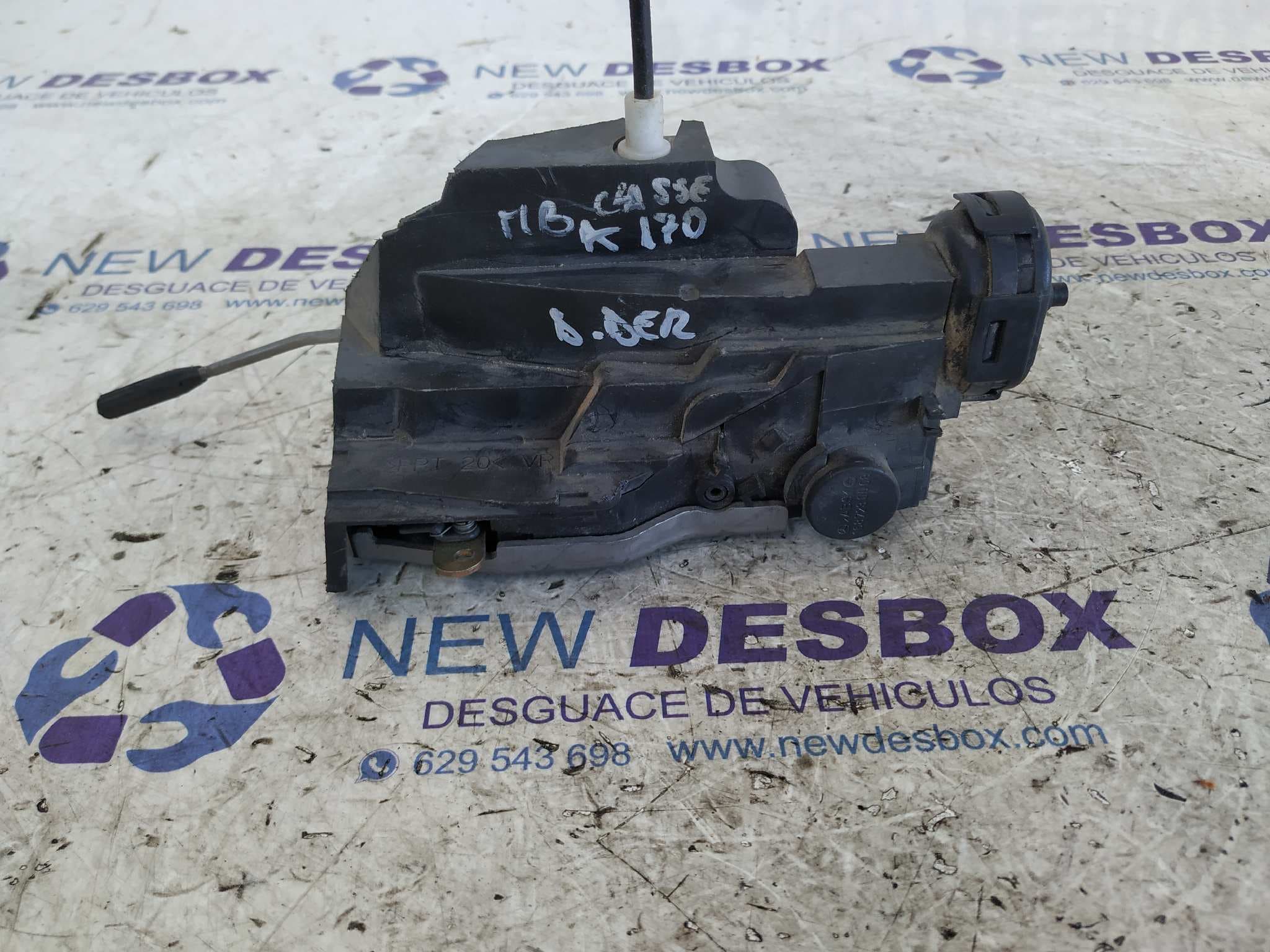 Recambio de CERRADURA PUERTA DELANTERA DERECHA para MERCEDES CLASE A (W168) referencia OEM IAM 1687230008