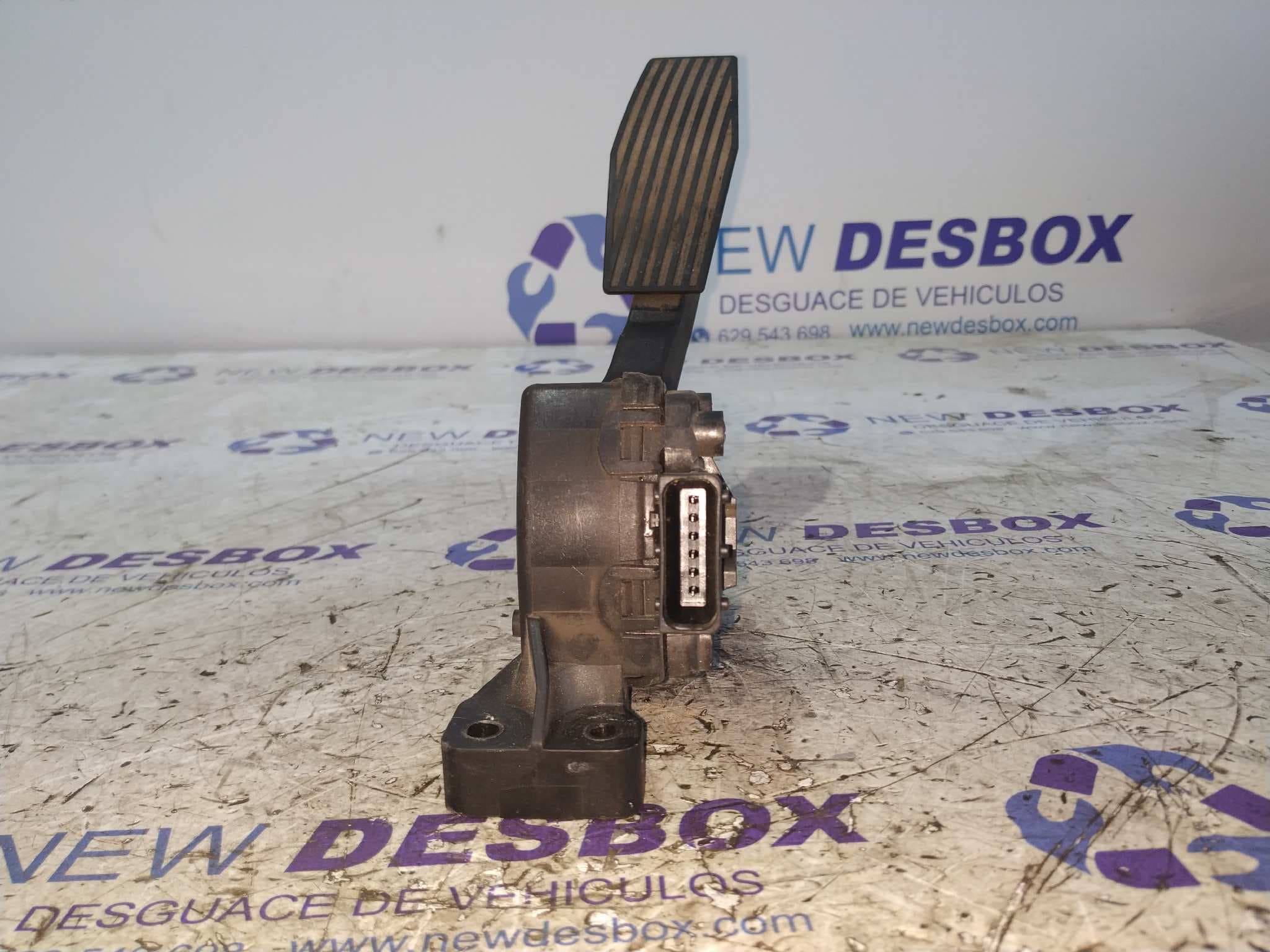 Recambio de POTENCIOMETRO PEDAL para OPEL VECTRA C BERLINA 2.2 16V DTI CAT (Y 22 DTR / L50) Y22DTR referencia OEM IAM 9186724 - GRIS