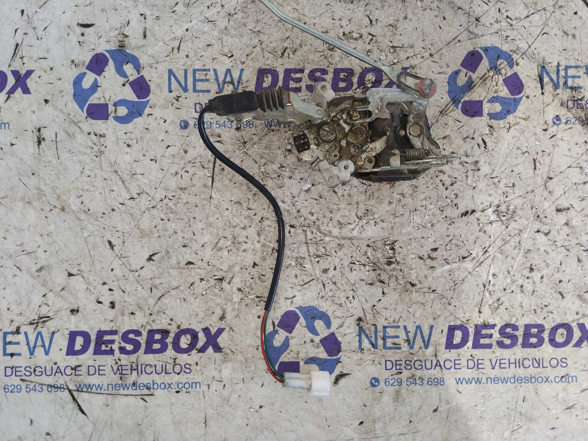 Recambio de CERRADURA PUERTA DELANTERA DERECHA para OPEL MONTEREY Básico 4JG2TC referencia OEM IAM - GRIS
