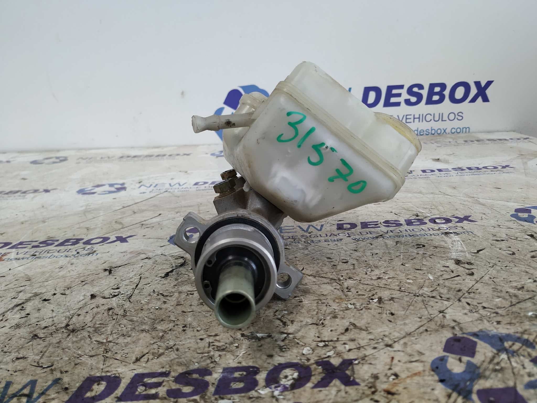 Recambio de BOMBA FRENO para FORD MONDEO BERLINA (GE) LCBD referencia OEM IAM 2S712422AA - NEGRO