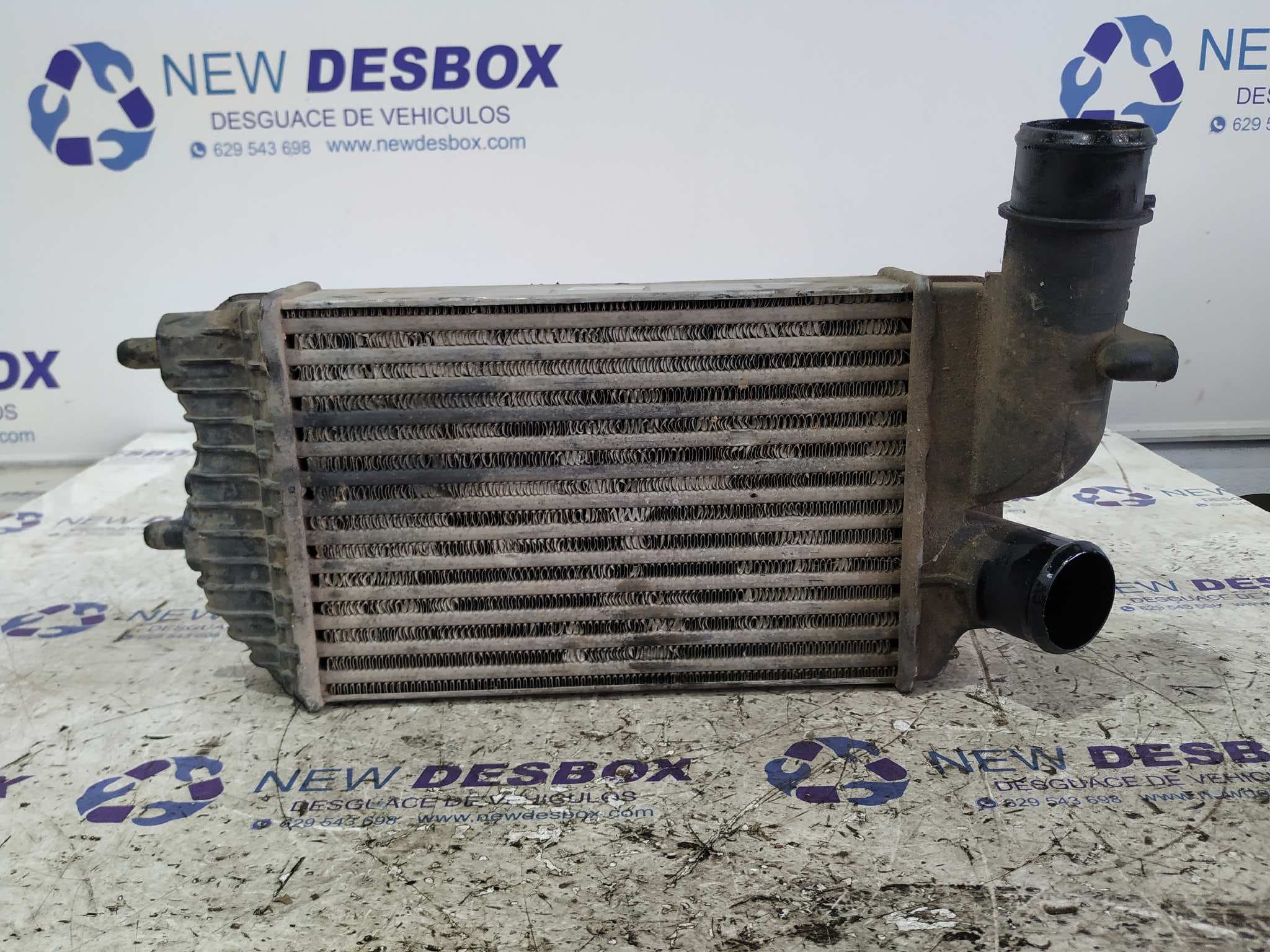 Recambio de INTERCOOLER para PEUGEOT BOXER CAJA CERRADA (RS2850)(290/330)('02->) 2.0 HDI CAT RHV referencia OEM IAM - BLANCO
