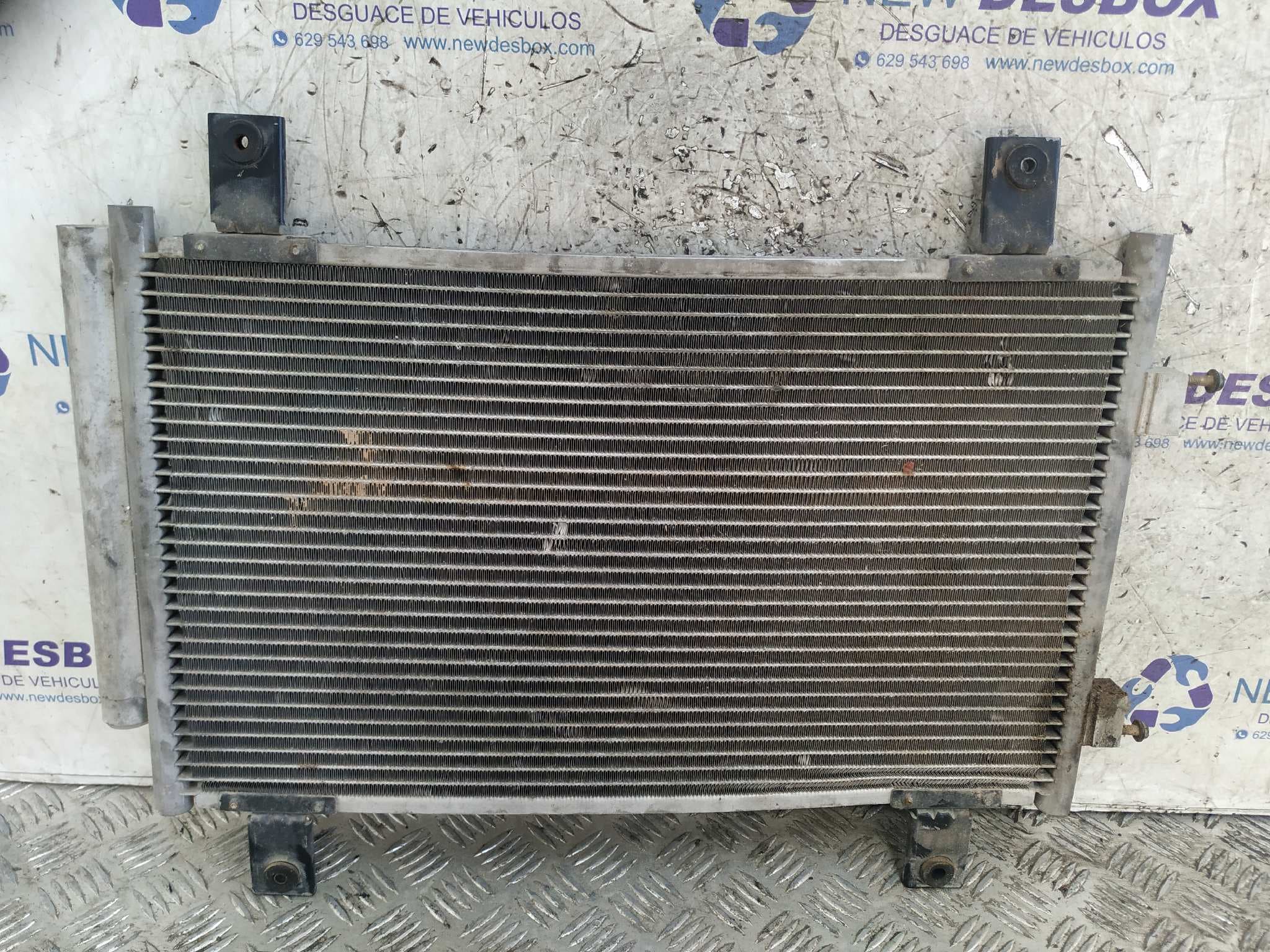 Recambio de CONDENSADOR / RADIADOR AIRE ACONDICIONADO para PEUGEOT BOXER CAJA CERRADA (RS2850)(290/330)('02->) 2.0 HDI CAT RHV referencia OEM IAM - BLANCO