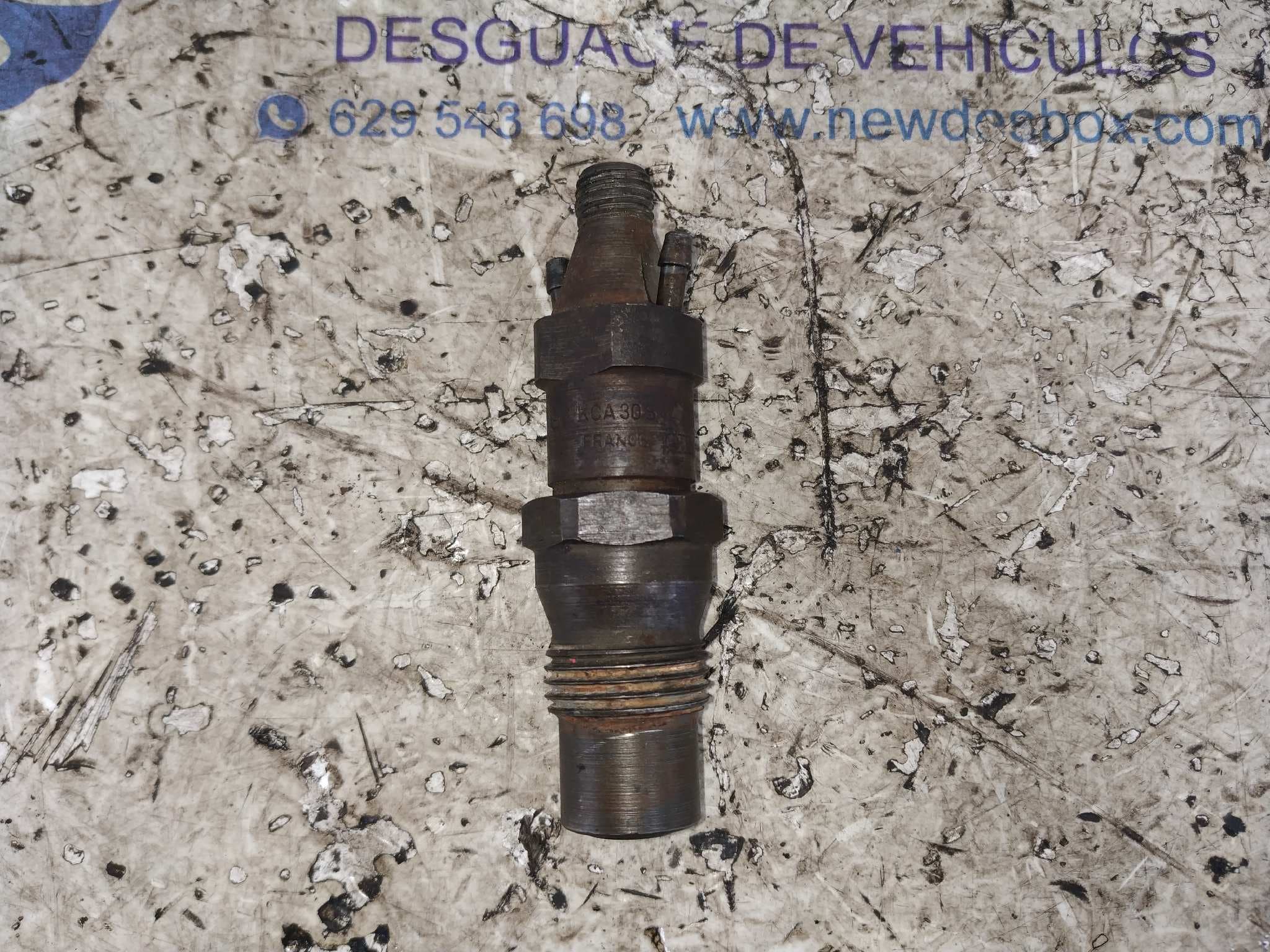 Recambio de INYECTOR para VOLKSWAGEN T4 CAJA ABIERTA/DOBLE CABINA (MOD. 1991) 1X referencia OEM IAM 068130202