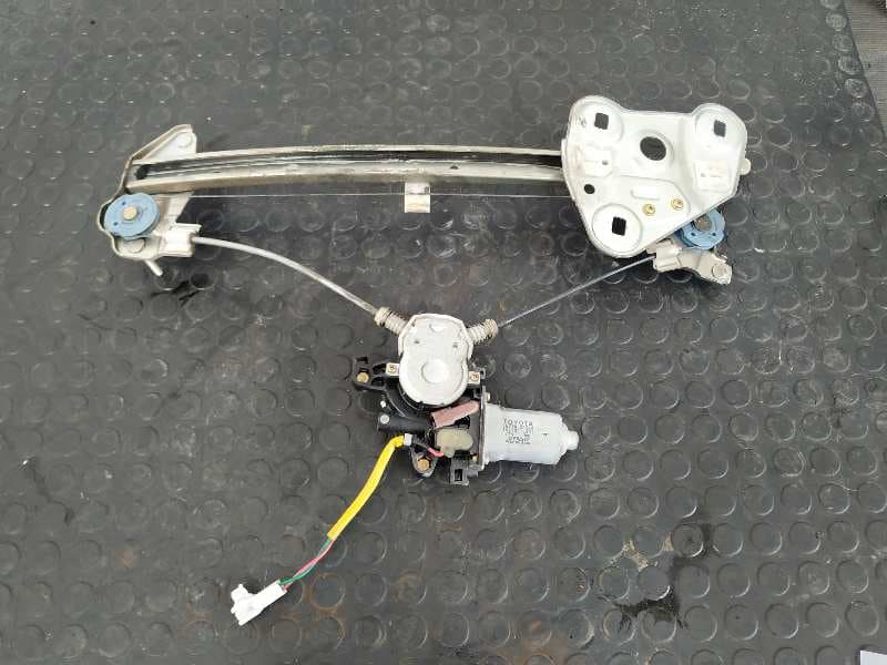 Recambio de ELEVALUNAS DELANTERO DERECHO para TOYOTA CELICA (T23) 1.8 1ZZFE referencia OEM IAM 8571020310 - GRIS