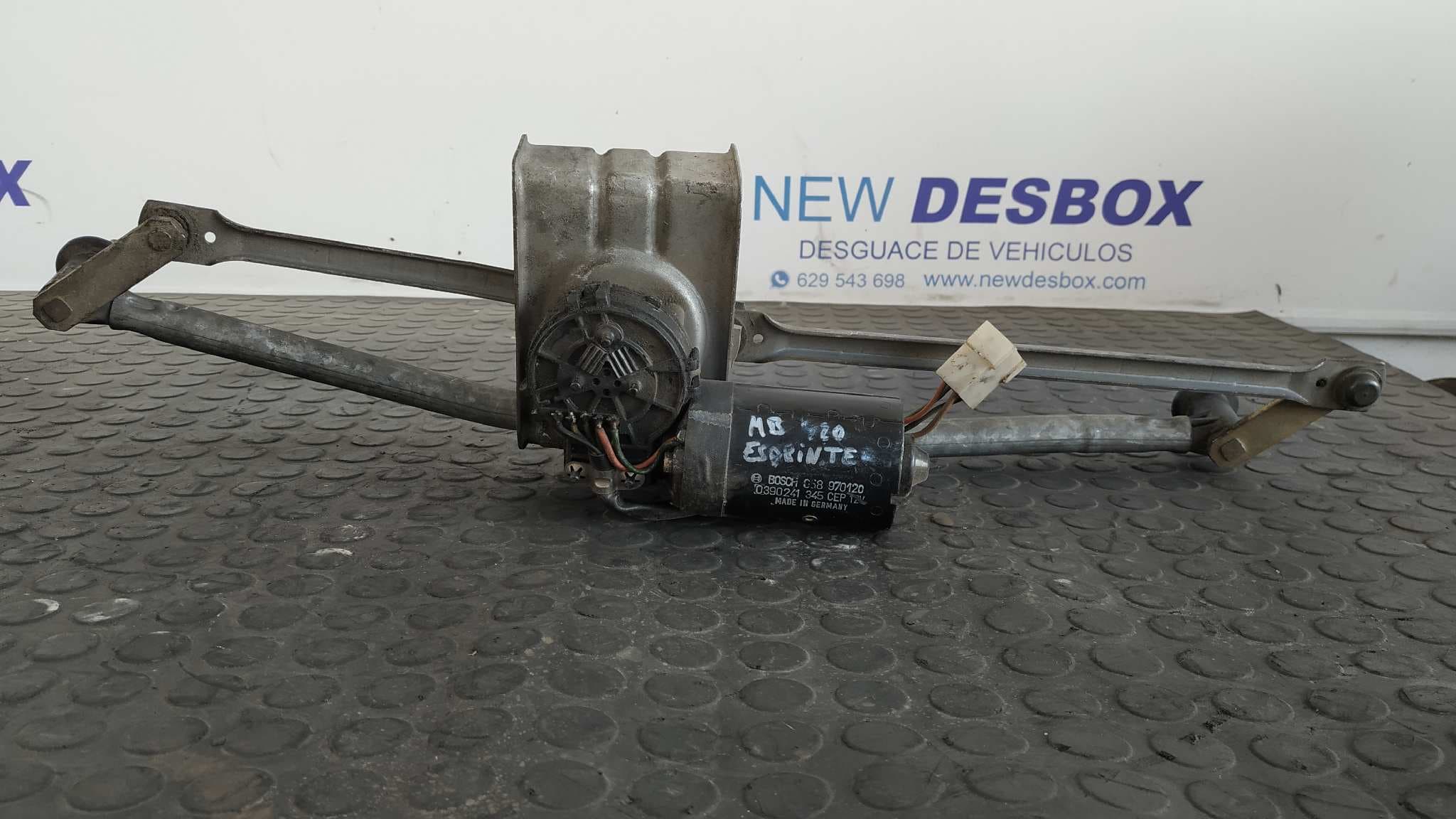 Recambio de MOTOR LIMPIA DELANTERO para MERCEDES-BENZ SPRINTER 02.00 referencia OEM IAM 0390241345