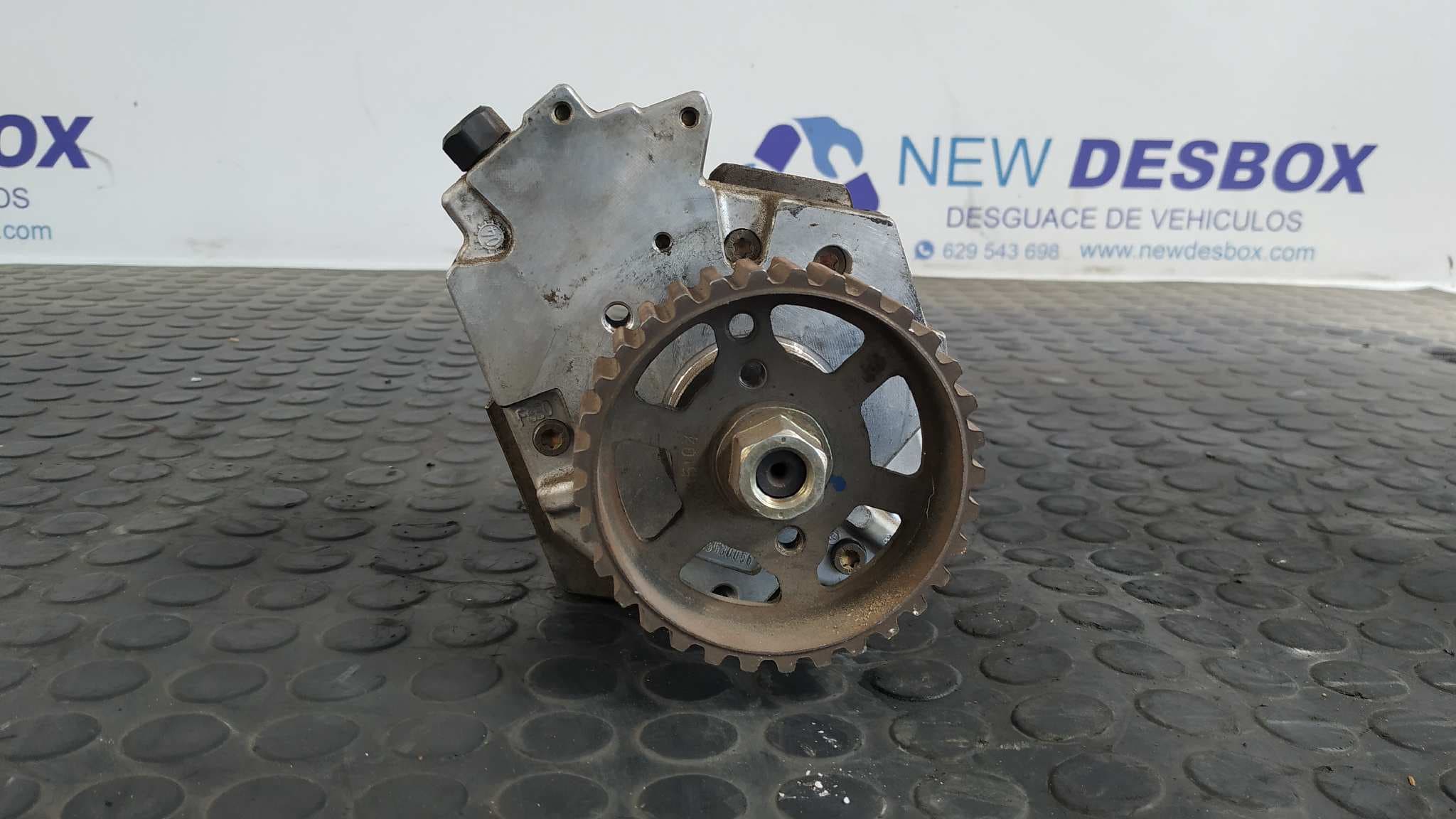 Recambio de BOMBA INYECCION para PEUGEOT 206 BERLINA 1.6 HDI FAP CAT (9HZ / DV6TED4) 9HZ referencia OEM IAM 9651844380