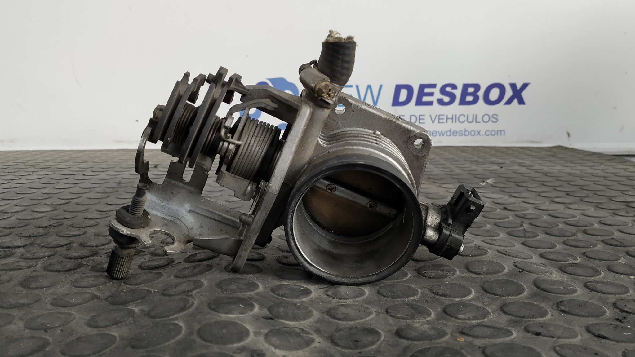 Recambio de CAJA MARIPOSA para BMW SERIE 5 BERLINA (E39) 286S1 referencia OEM IAM 1433385