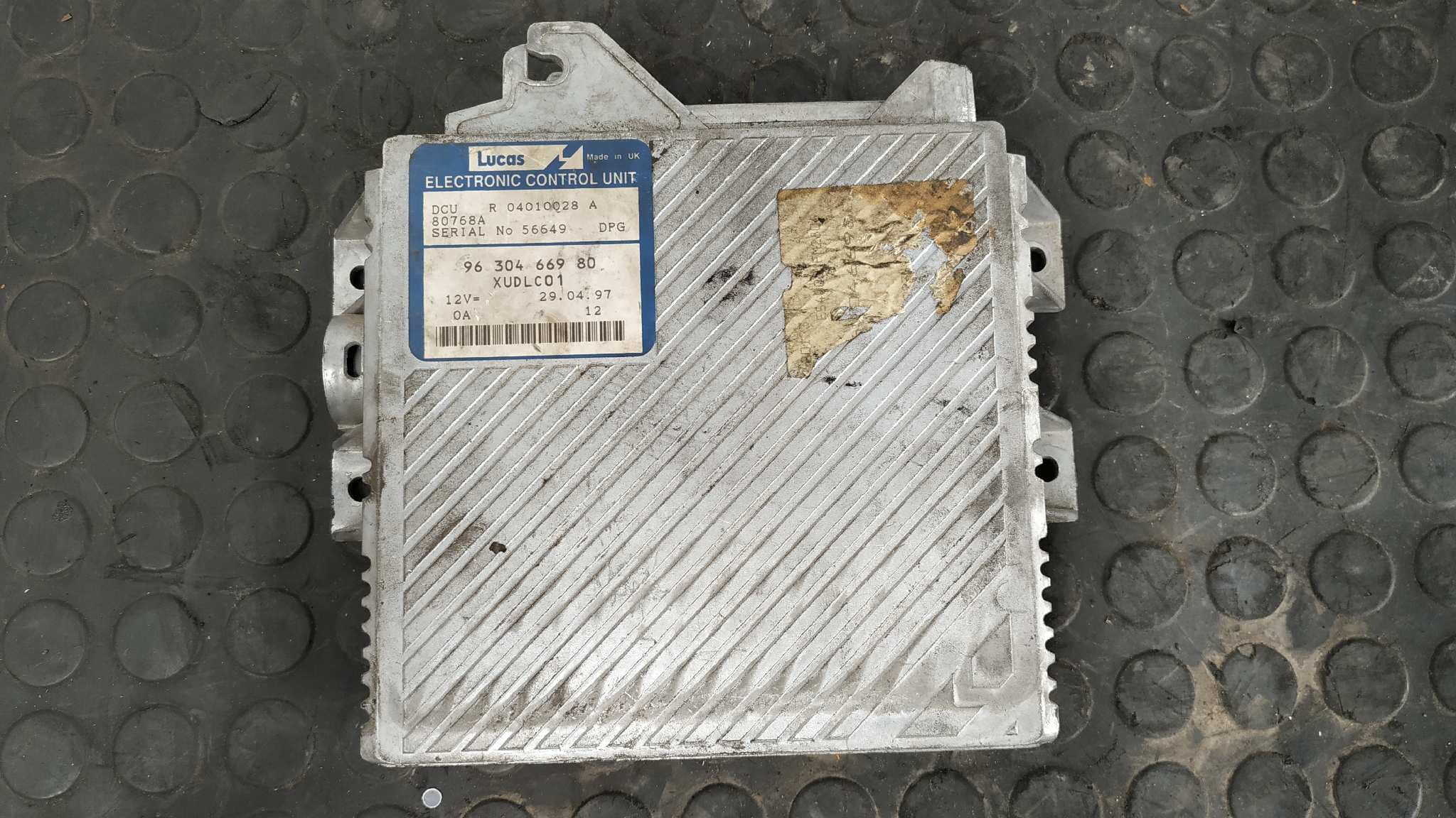 Recambio de CENTRALITA MOTOR UCE para PEUGEOT 406 BERLINA (S1/S2) P8C referencia OEM IAM 9630466980