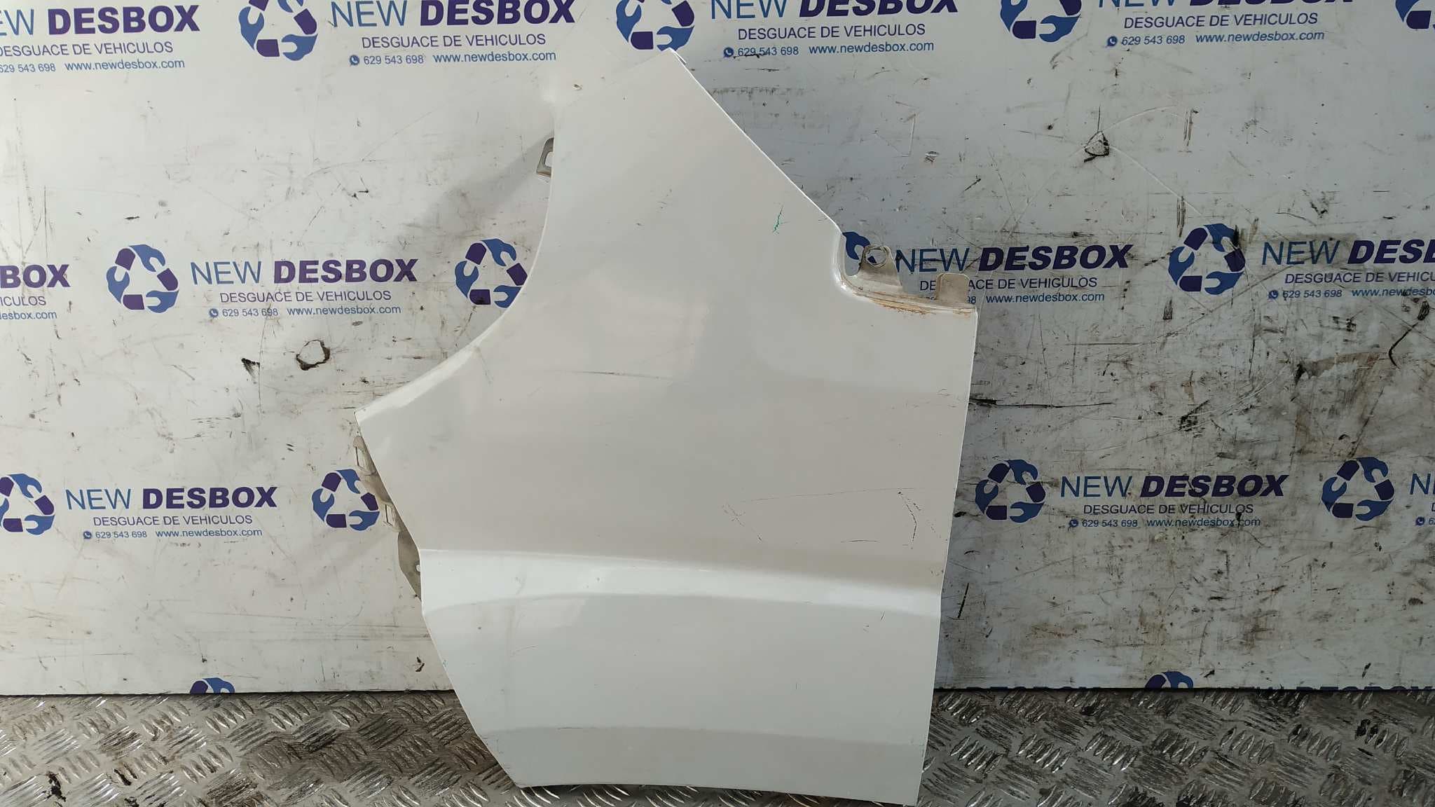 Recambio de ALETA DELANTERA IZQUIERDA para FIAT DUCATO CAJA CERRADO 30 (06.2006=>) 2.2 JTD CAT F1AE0481D referencia OEM IAM - BLANCO
