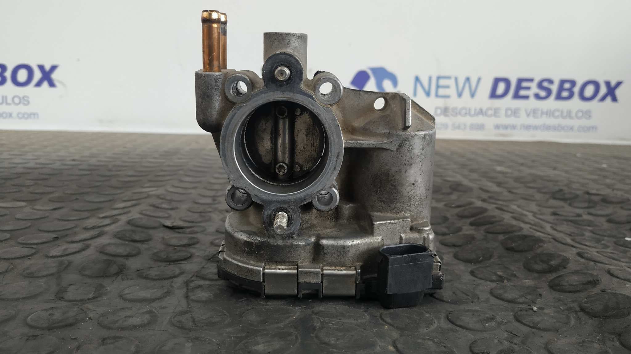 Recambio de CAJA MARIPOSA para OPEL CORSA C 1.2 16V CAT (Z 12 XE / LW4) Z12XE referencia OEM IAM 9157512