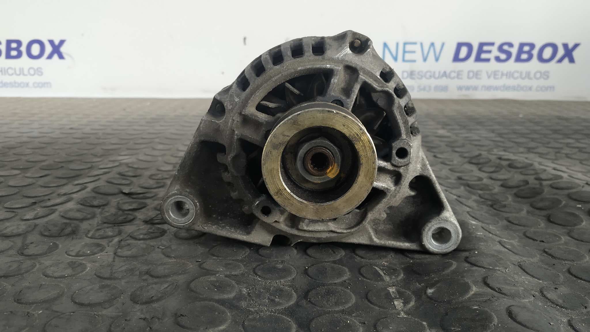 Recambio de ALTERNADOR para OPEL CORSA B 1.0 12V CAT (X 10 XE / LW3) X10XE referencia OEM IAM 90561967