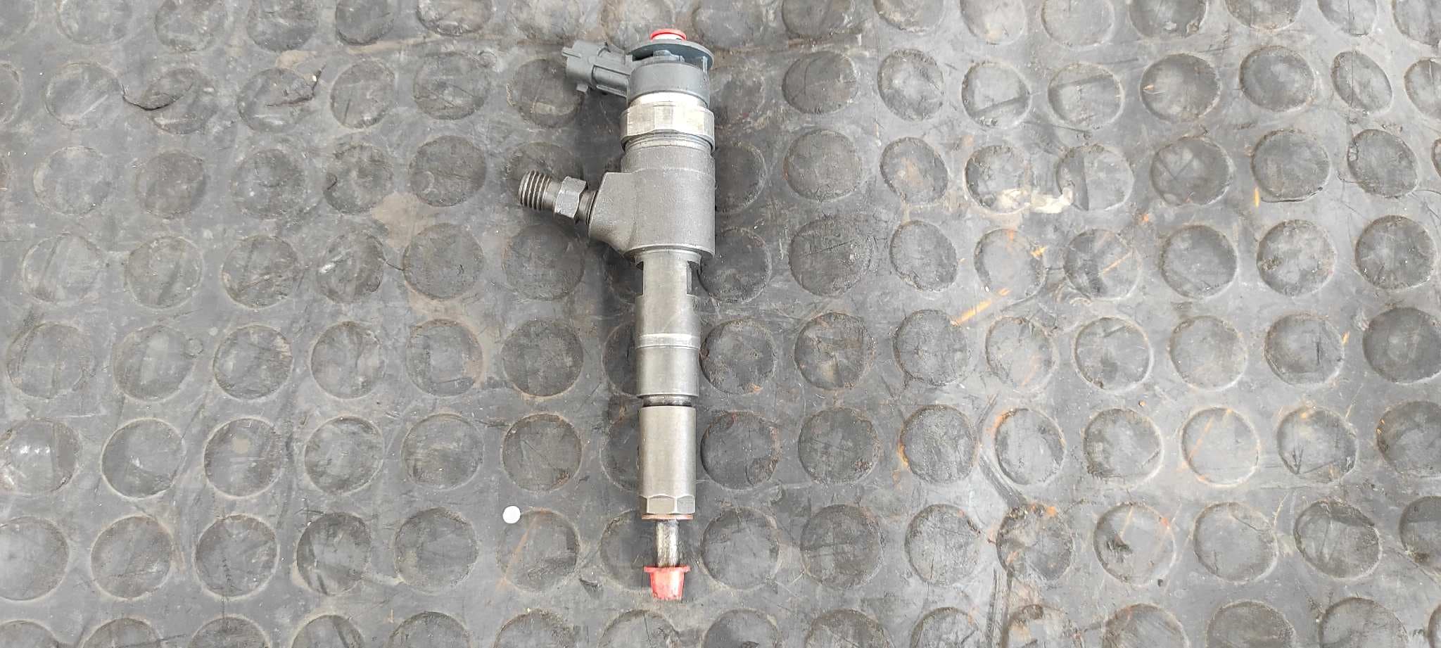 Recambio de INYECTOR para PEUGEOT 307 (S1) 8HX referencia OEM IAM 0445110135