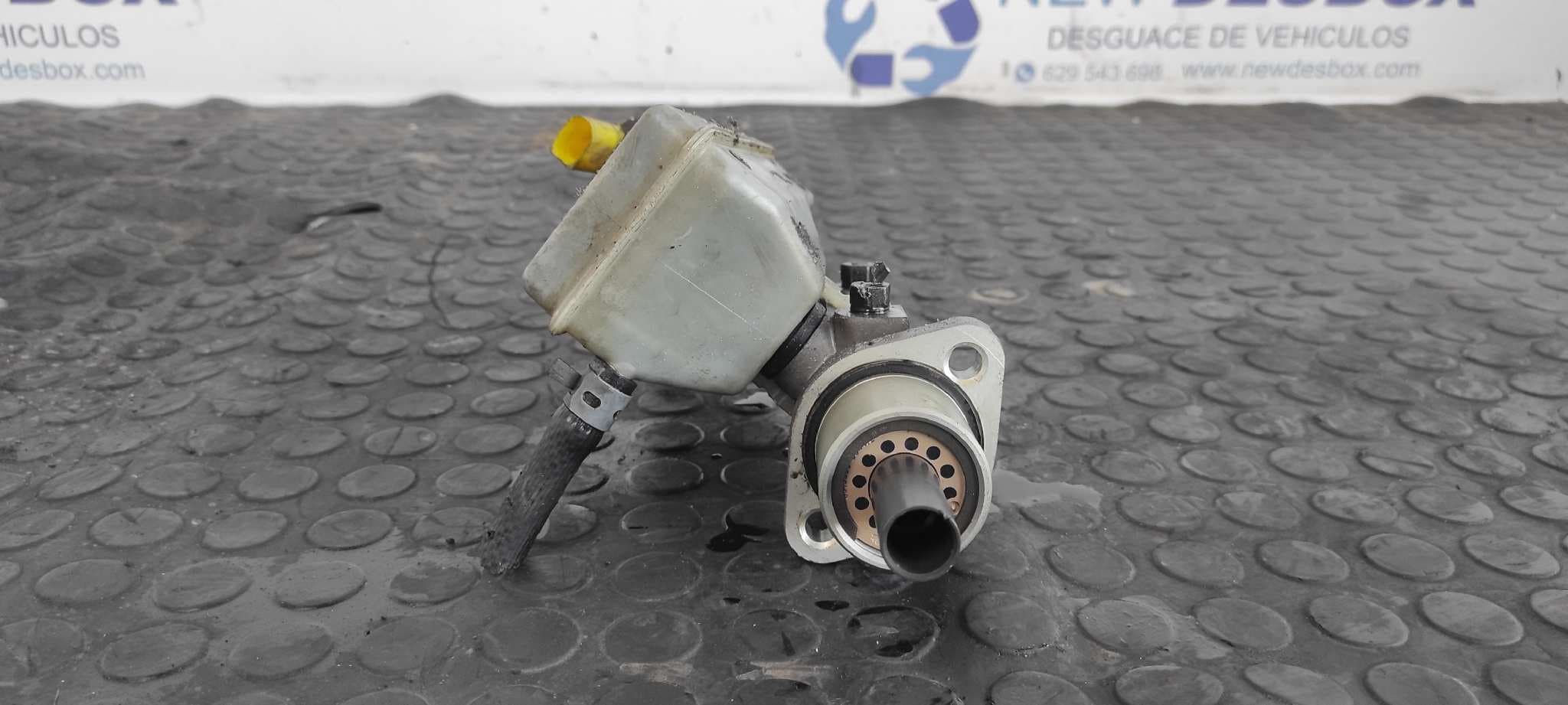 Recambio de BOMBA FRENO para SEAT ALHAMBRA (7V9) Sport Plus AUY referencia OEM IAM 7M3611303 - BLANCO