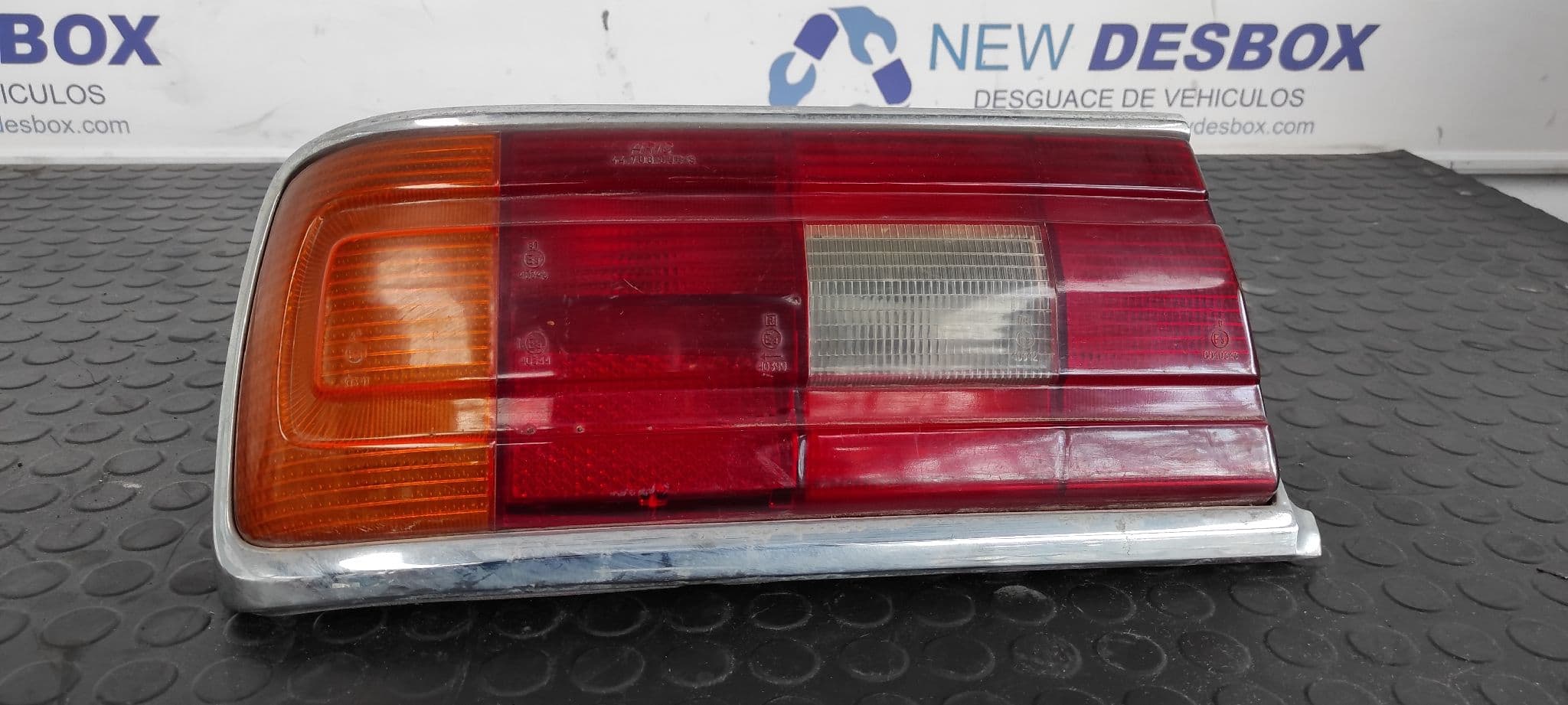 Recambio de PILOTO TRASERO IZQUIERDO para BMW SERIE 5 (E12) 2.8 M30B28 referencia OEM IAM 44708536S - NARANJA