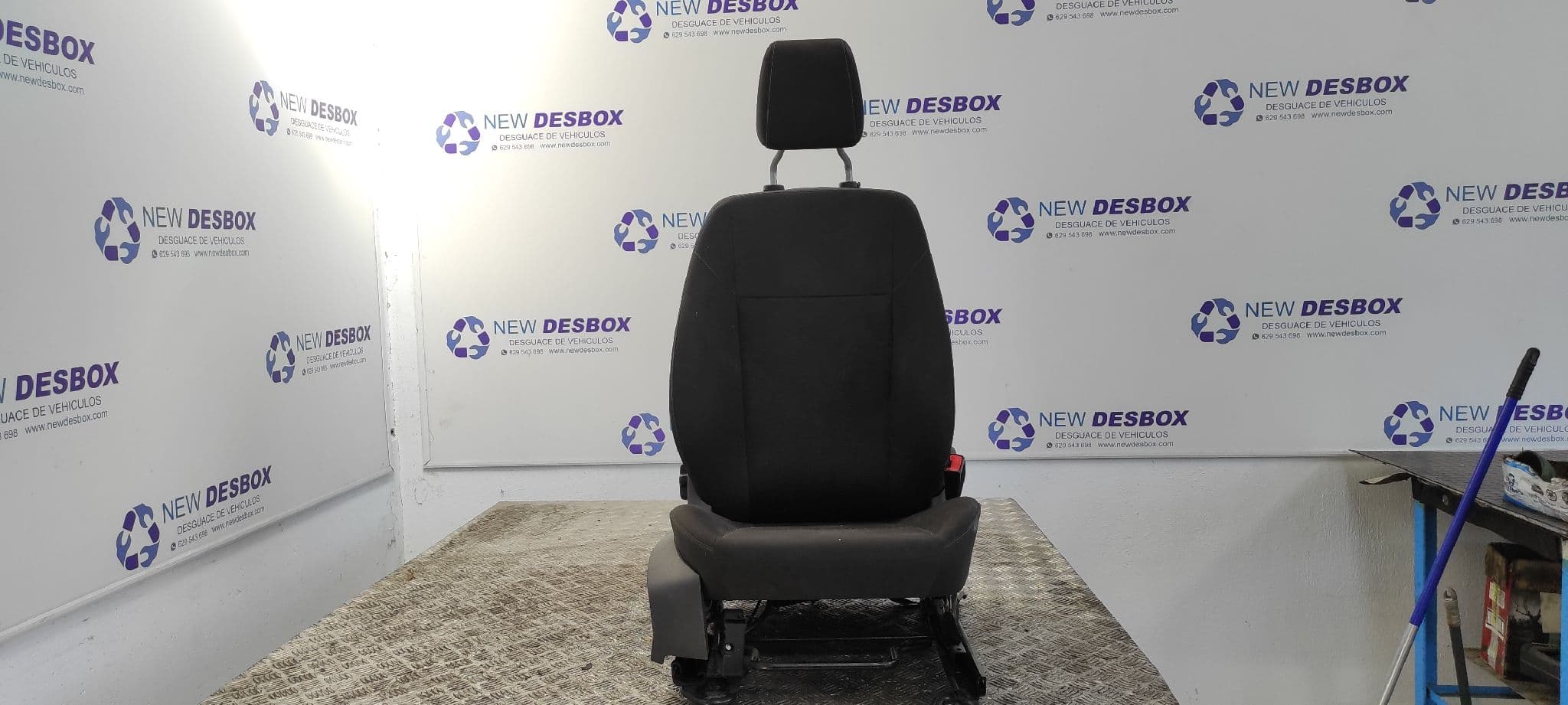 Recambio de ASIENTO DELANTERO DERECHO para FORD FOCUS TURN. XWDD referencia OEM IAM - AZUL