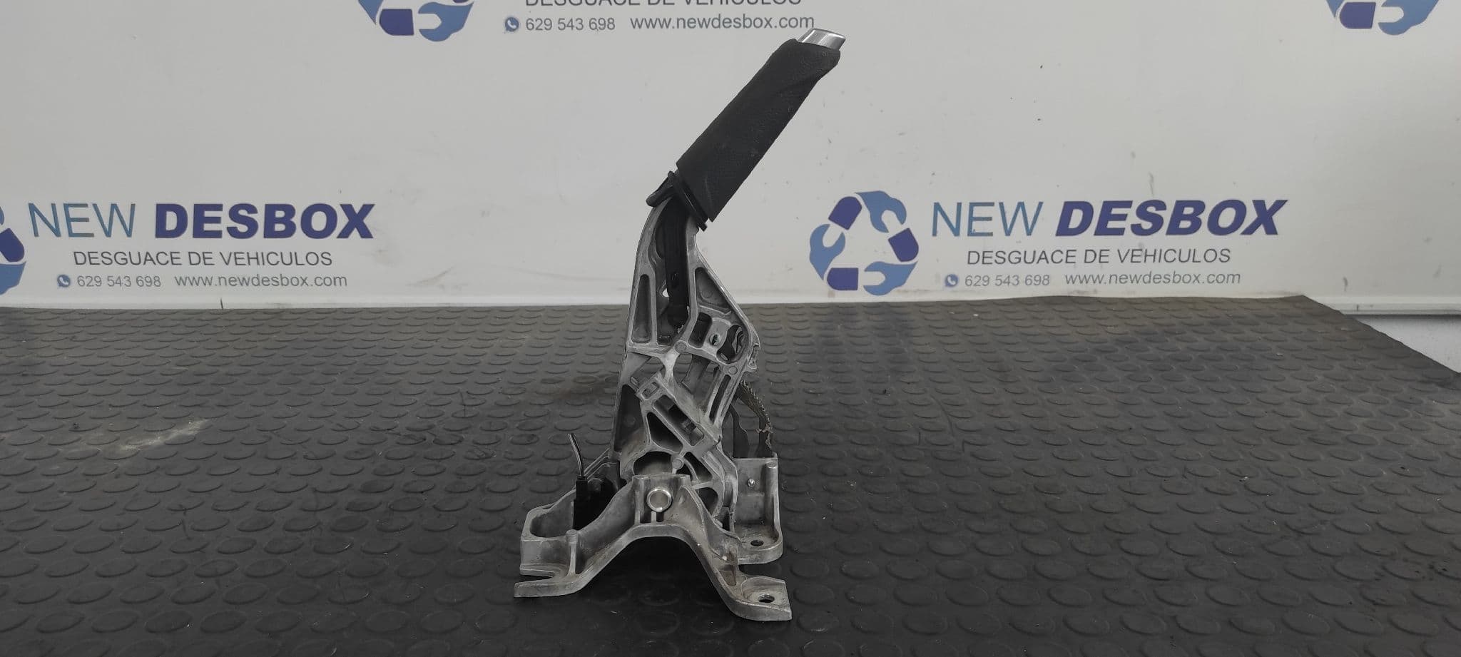 Recambio de PALANCA FRENO para FORD FOCUS TURN. XWDD referencia OEM IAM BV612780CGW - AZUL