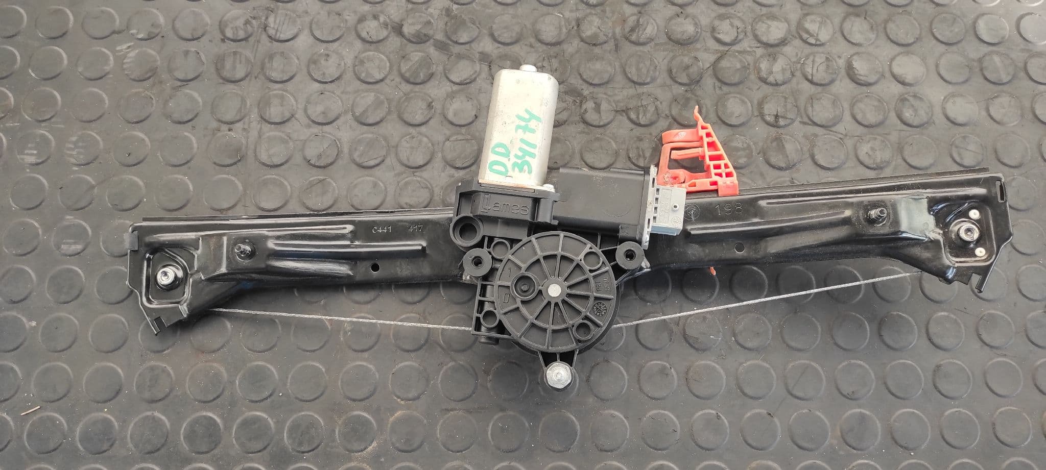 Recambio de ELEVALUNAS DELANTERO DERECHO para FIAT BRAVO (198) 198A3000 referencia OEM IAM 51829140 - ROJO