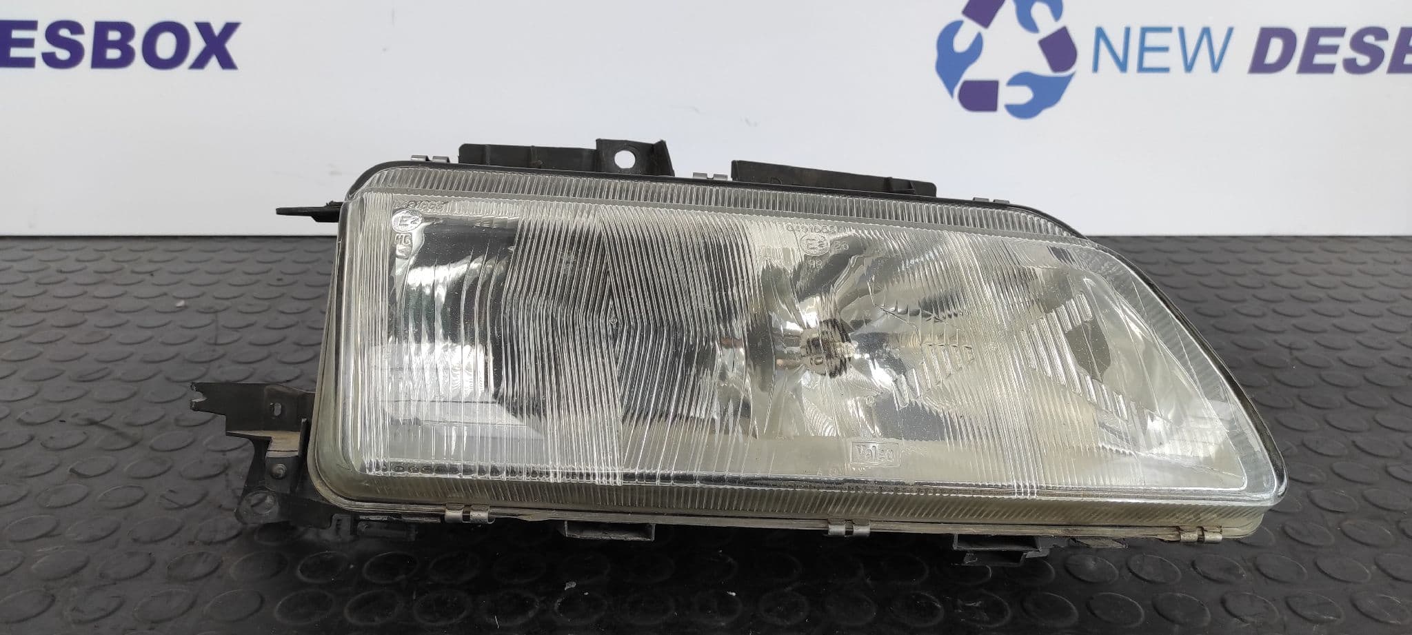 Recambio de FARO DERECHO para PEUGEOT 605 2.0 Turbo CAT RGY referencia OEM IAM 60916660 - GRANATE