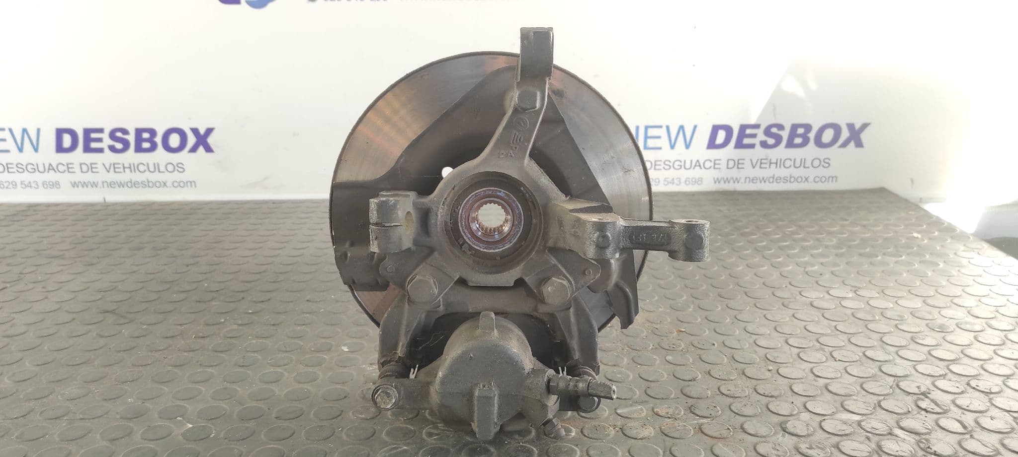 Recambio de MANGUETA DELANTERA IZQUIERDA para LANCIA YPSILON (101) 188A5000 referencia OEM IAM - BLANCO