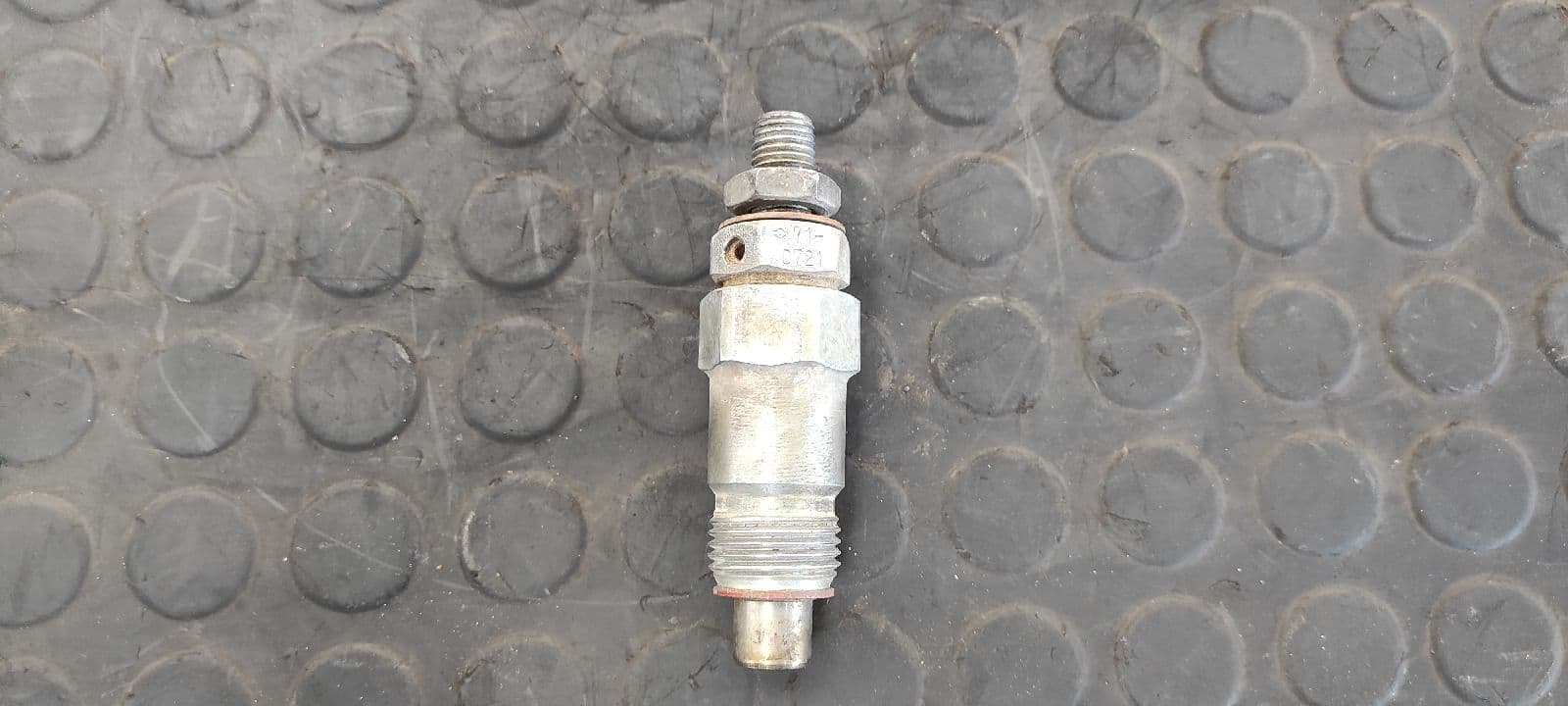 Recambio de INYECTOR para NISSAN PATROL (K/W160) RD28 referencia OEM IAM 710721