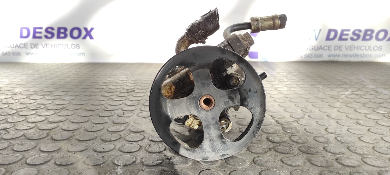 Recambio de BOMBA DIRECCION para TOYOTA RAV 4 (A2) 1ZZ-FE referencia OEM IAM TOYODA - BLANCO
