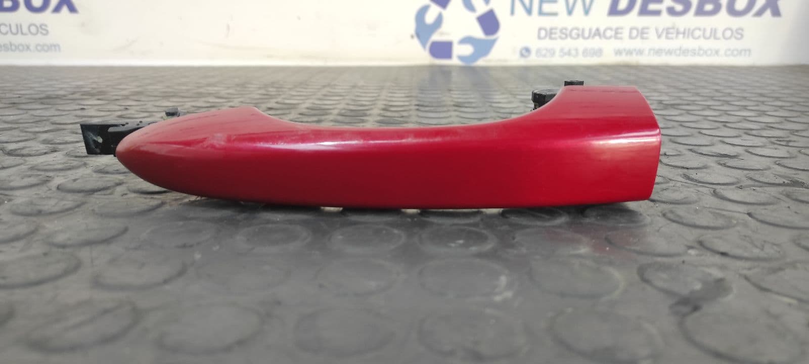 Recambio de MANETA TRASERA IZQUIERDA para JEEP COMPASS II 55260384 referencia OEM IAM - GRANATE