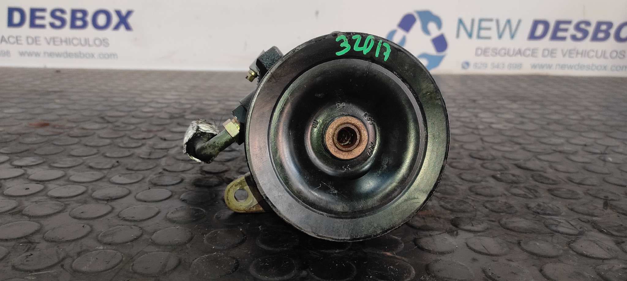Recambio de BOMBA DIRECCION para OPEL CALIBRA 2.0 C20NE referencia OEM IAM 90299247 - GRIS