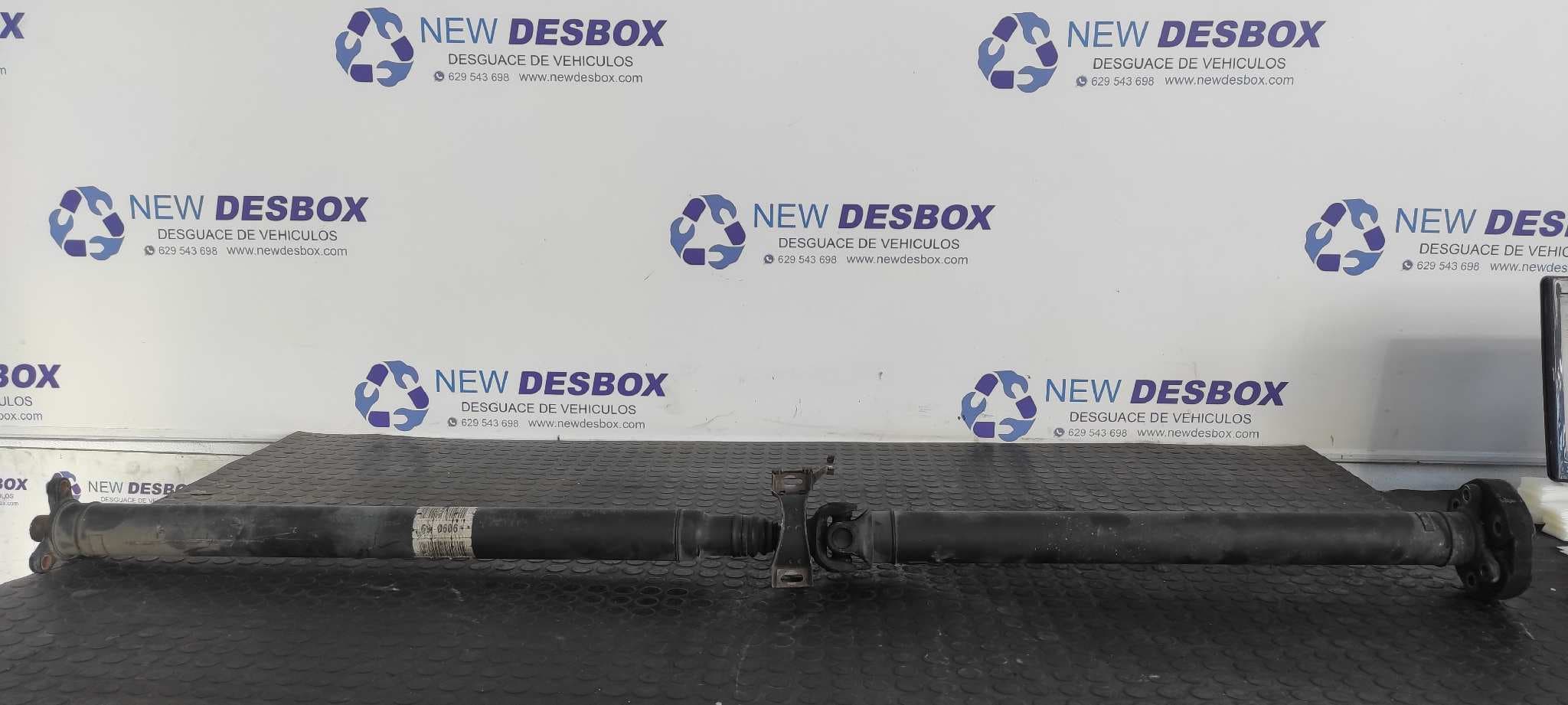 Recambio de TRANSMISION CENTRAL para MERCEDES-BENZ CLASE C (W203) BERLINA 271946 referencia OEM IAM 2094100606 - AZUL