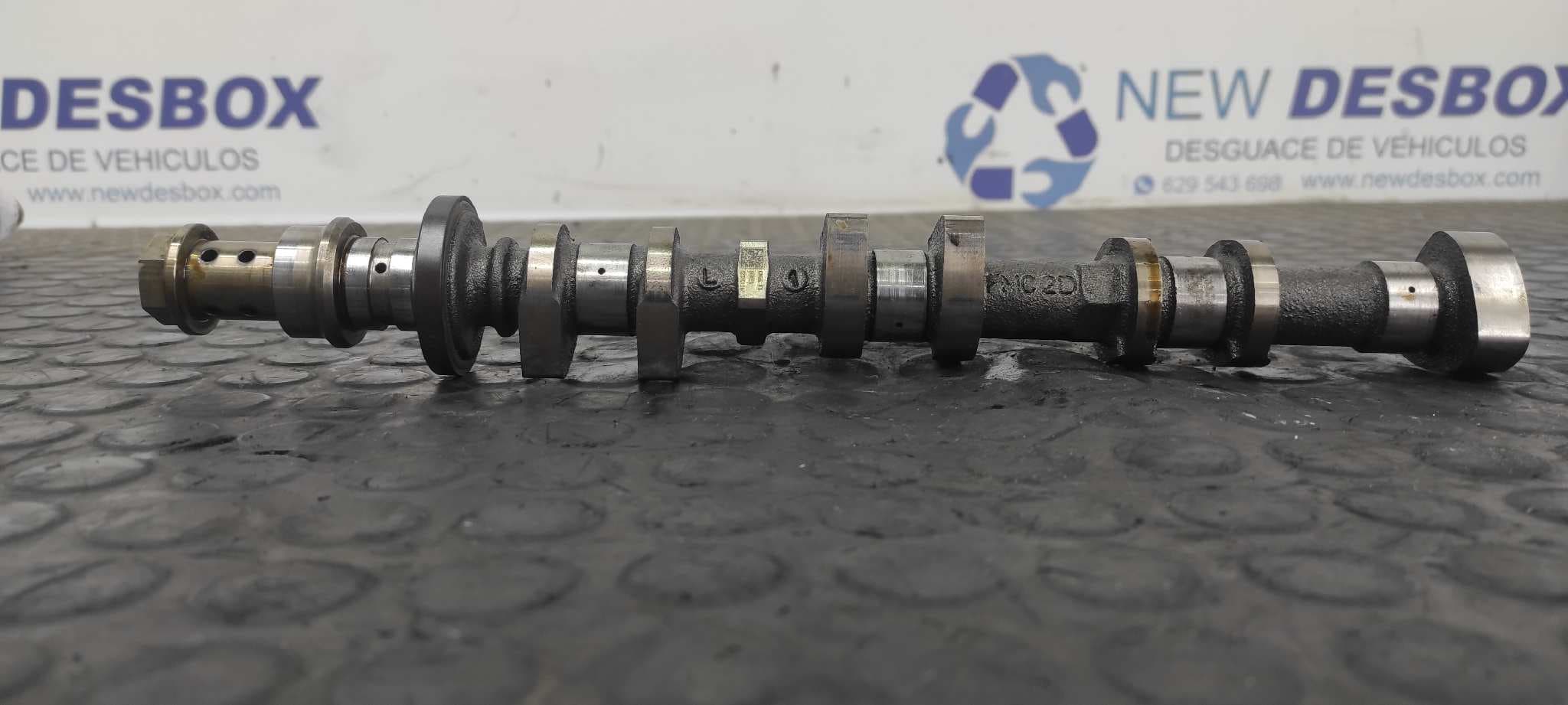 Recambio de ARBOL DE LEVAS para FORD C-MAX 1.0 M1DA referencia OEM IAM FOMOCO 6A266
