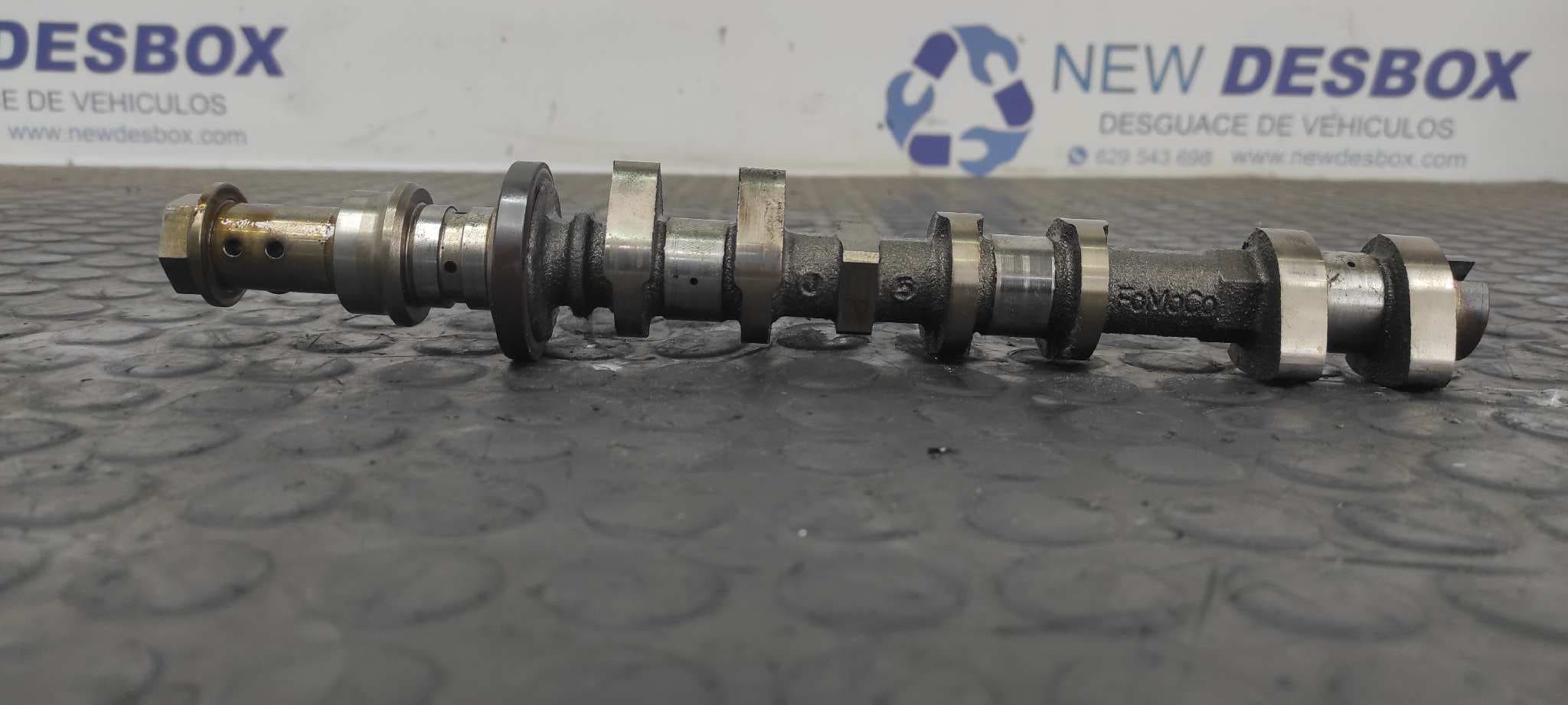 Recambio de ARBOL DE LEVAS para FORD C-MAX 1.0 M1DA referencia OEM IAM 6A268