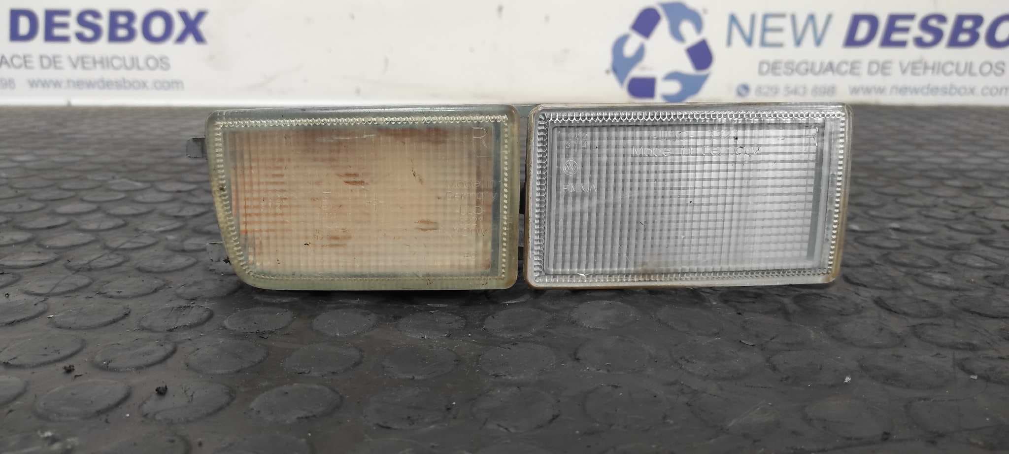 Recambio de PILOTO DELANTERO DERECHO para VOLKSWAGEN VENTO (1H2) GL 2E referencia OEM IAM 1H0953156A - ROJO