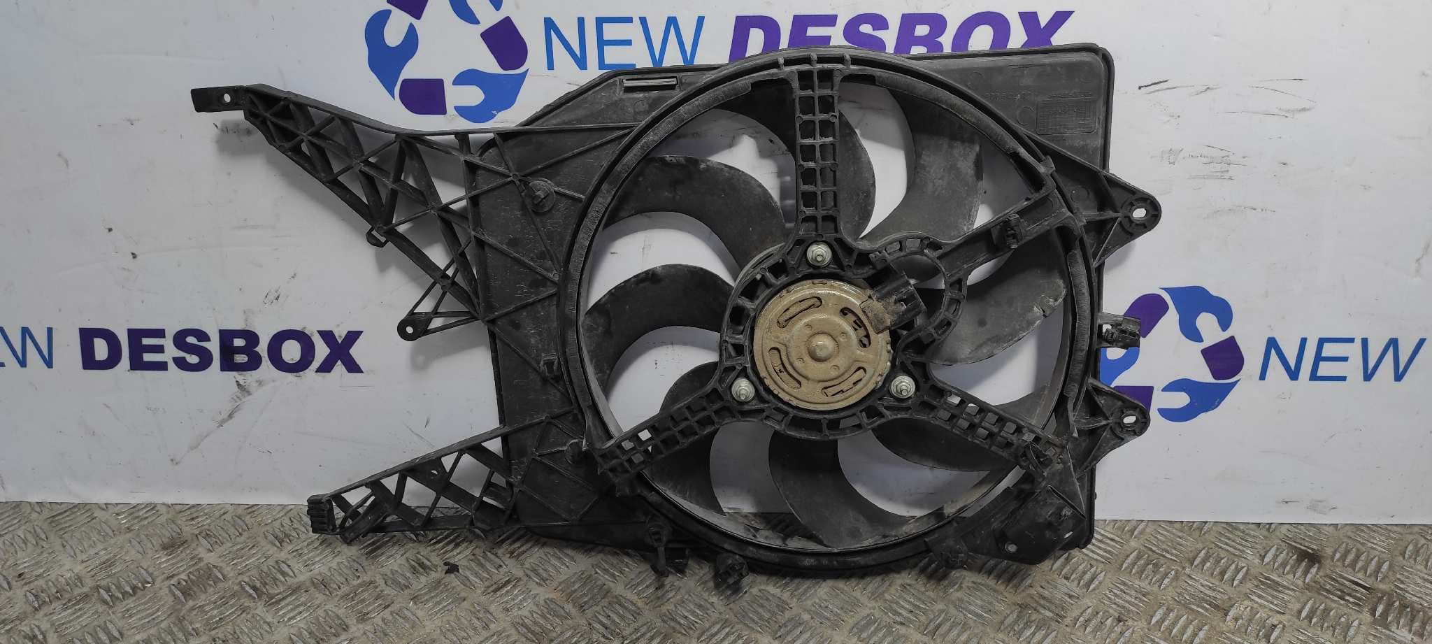 Recambio de ELECTROVENTILADOR para OPEL CORSA D A13DTC referencia OEM IAM 466119570 - GRIS