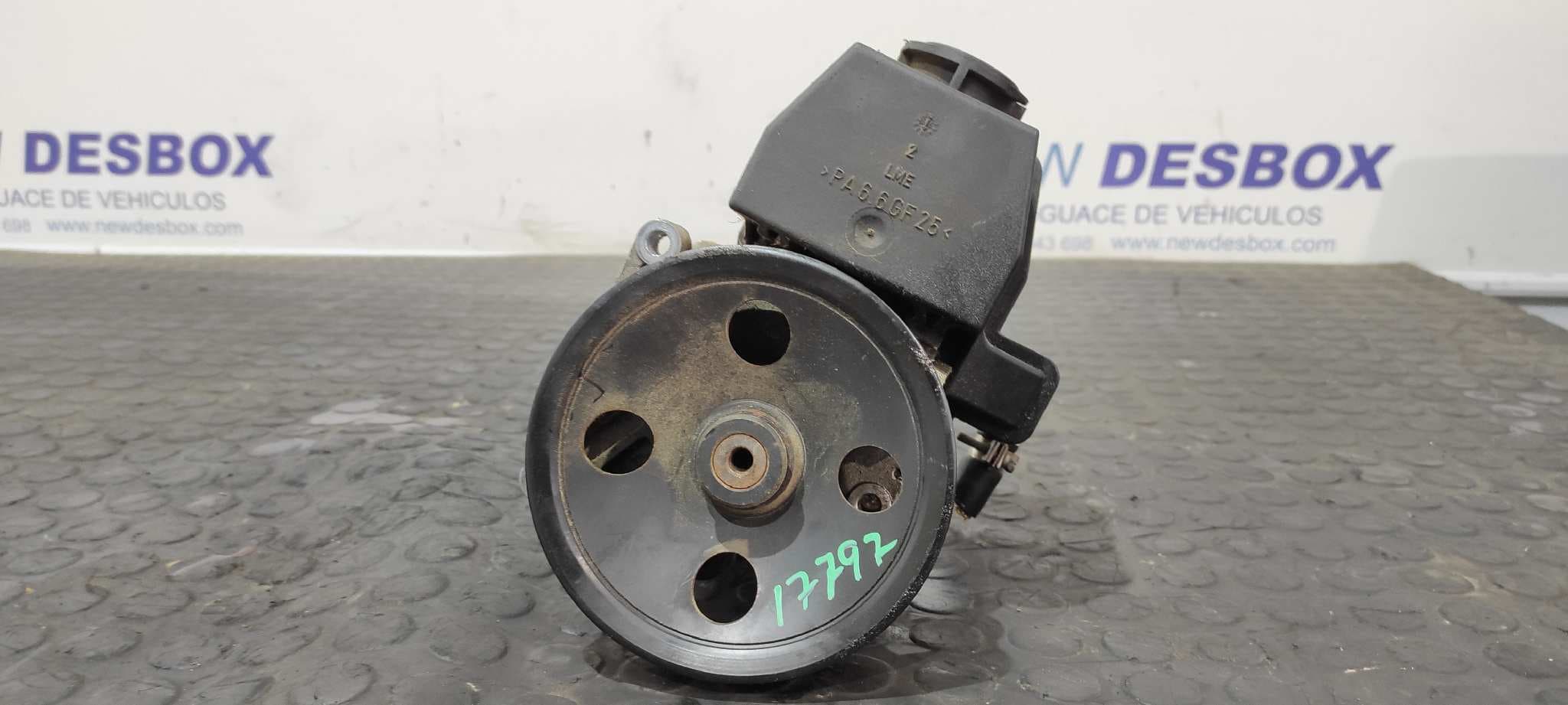 Recambio de BOMBA DIRECCION para MERCEDES-BENZ CLASE SLK (W170) ROADSTER 230 Compressor (170.447) M111973 referencia OEM IAM - AZUL