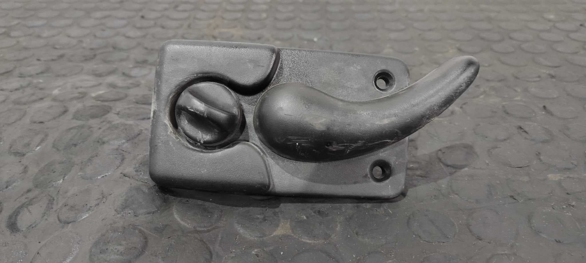 Recambio de MANETA INTERIOR LATERAL DERECHA para RENAULT MASTER DOBLE CABINE, CAJA ABIERTA/CHASIS Chasis Batalla 3578 mm G9T C7 referencia OEM IAM 77003524240 - BLANCO