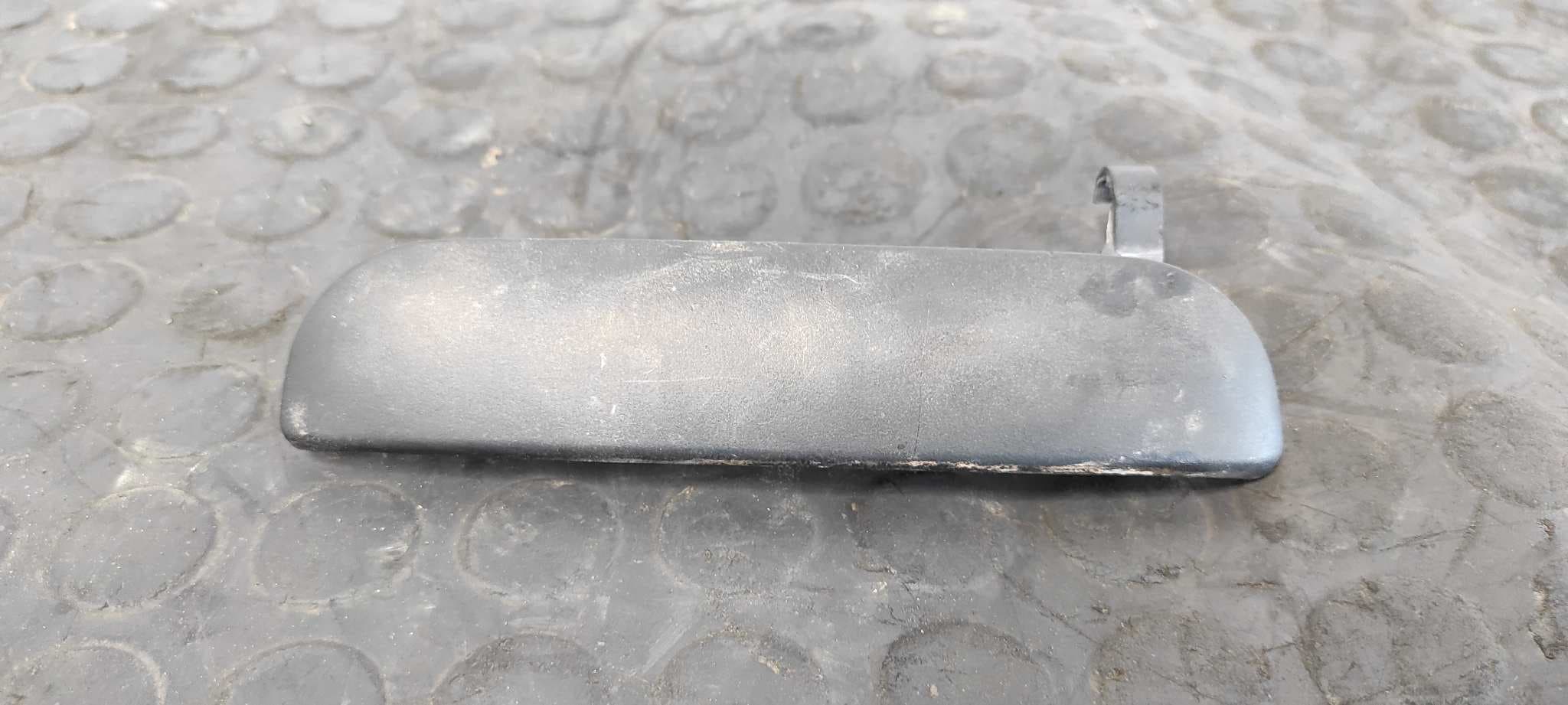 Recambio de MANETA DELANTERA IZQUIERDA para FORD RANGER (ER) Royal Cabina simple 4X4 WLT referencia OEM IAM - VERDE