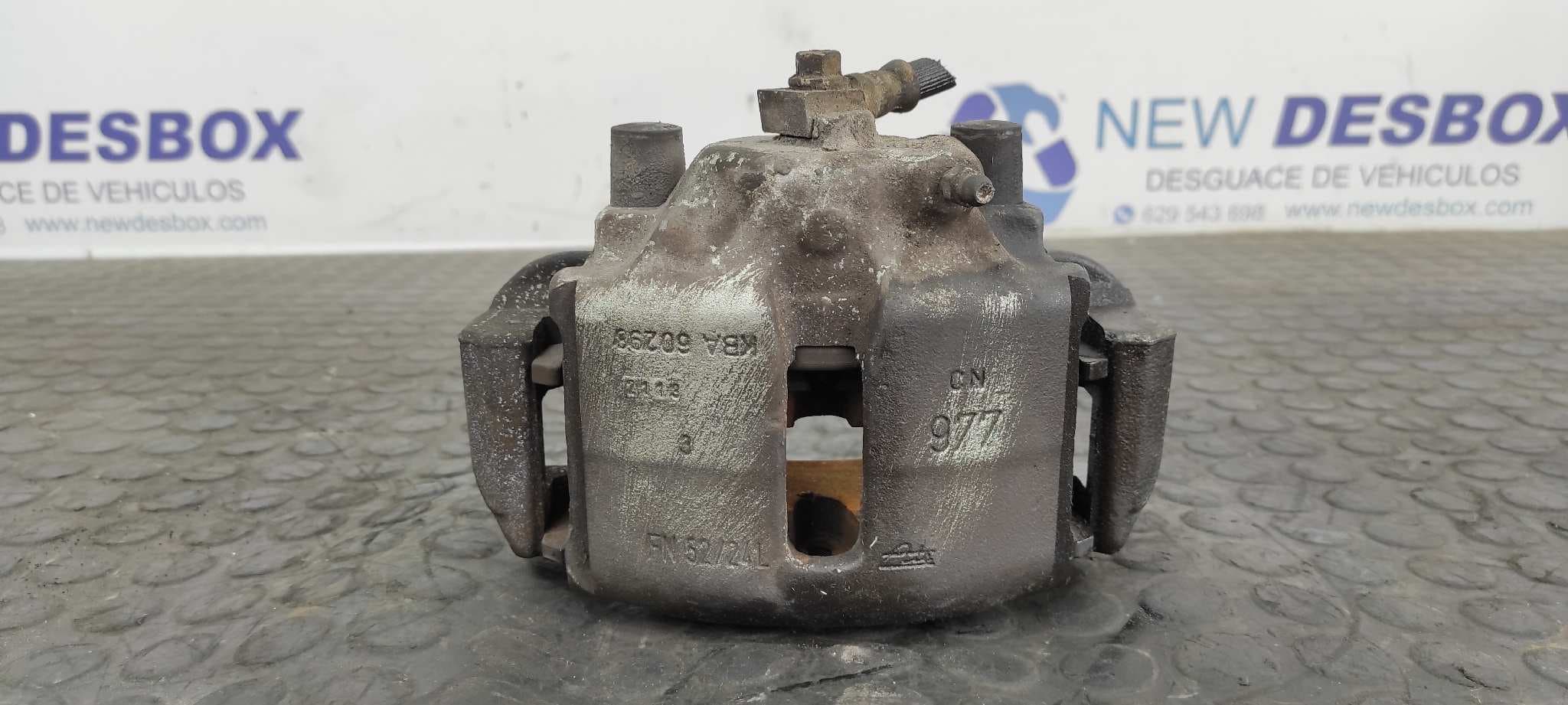 Recambio de PINZA DE FRENO DELANTERA IZQUIERDA para OPEL CALIBRA 2.0 C20NE referencia OEM IAM KBA60298 - GRIS