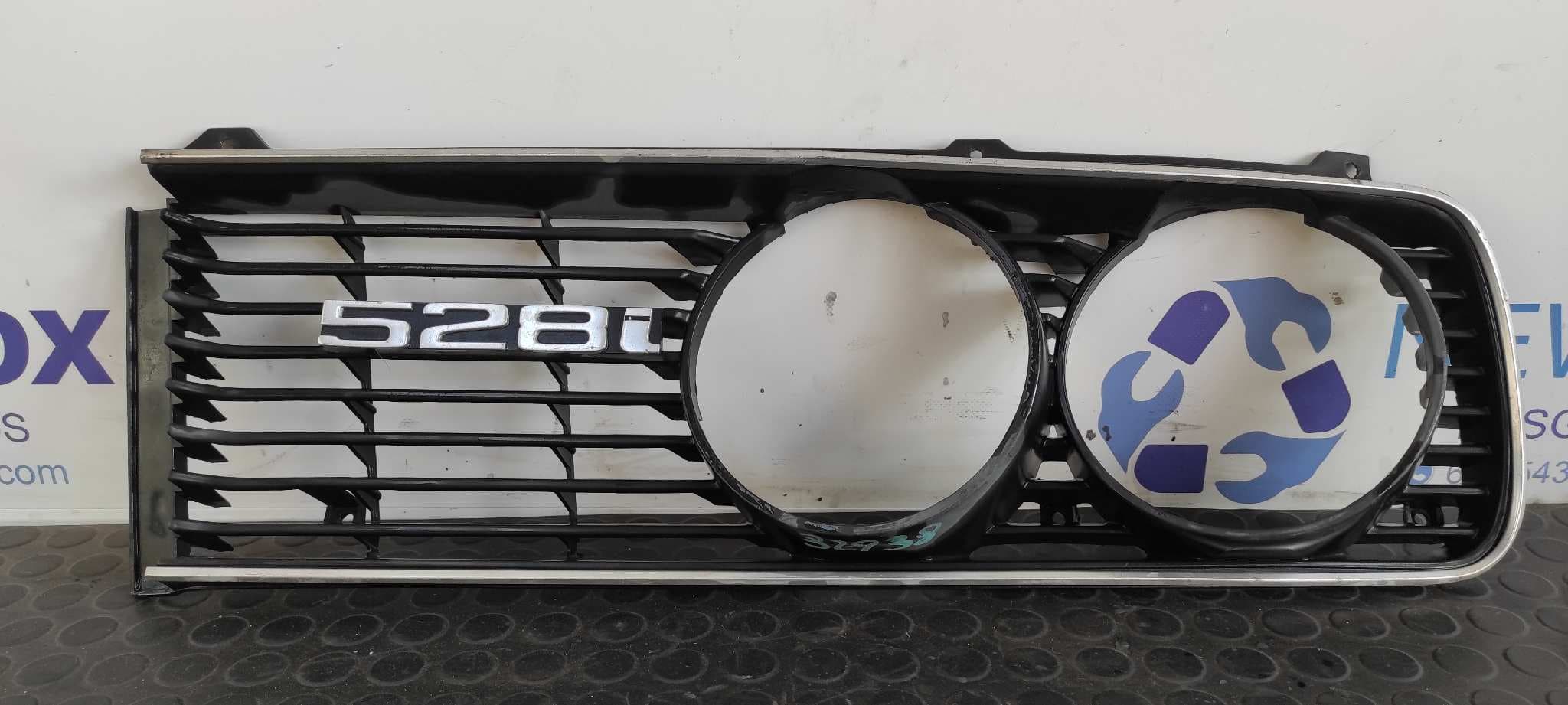 Recambio de REJILLA DELANTERA para BMW SERIE 5 (E12) 2.8 M30B28 referencia OEM IAM - NARANJA