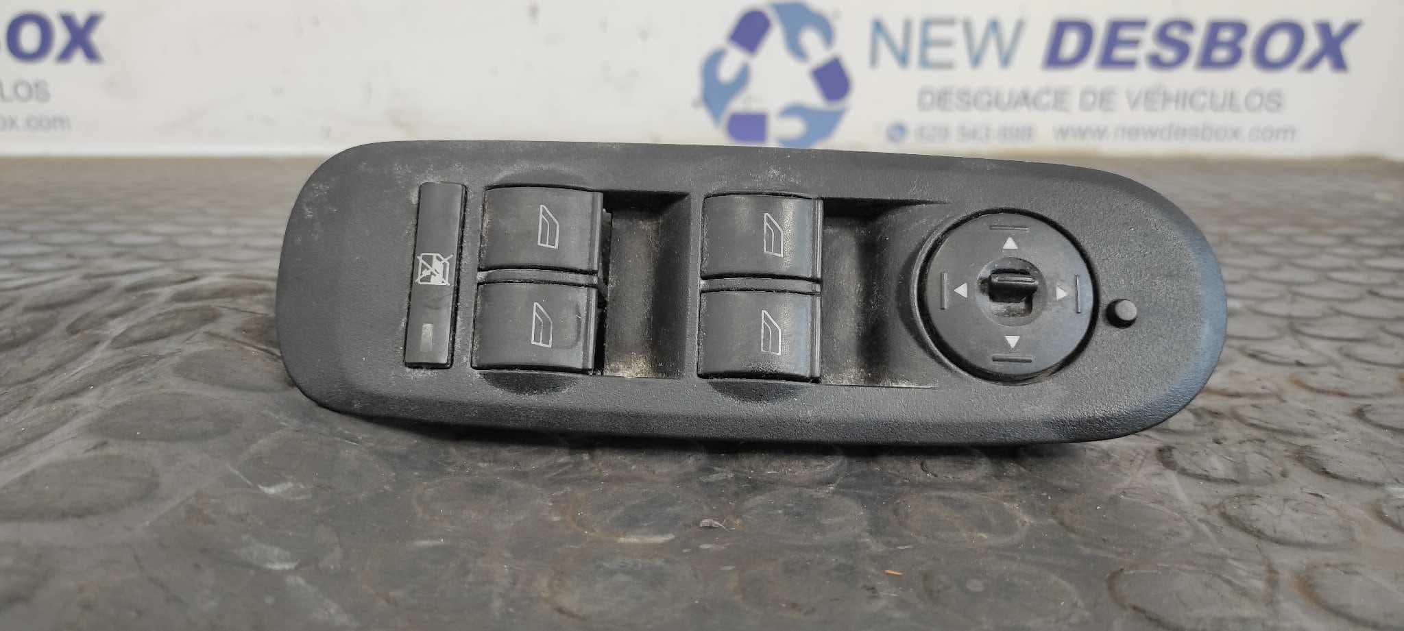 Recambio de MANDO ELEVALUNAS DELANTERO IZQUIERDO para FORD S-MAX (CA1) QXWB referencia OEM IAM 1K6955711B - GRANATE