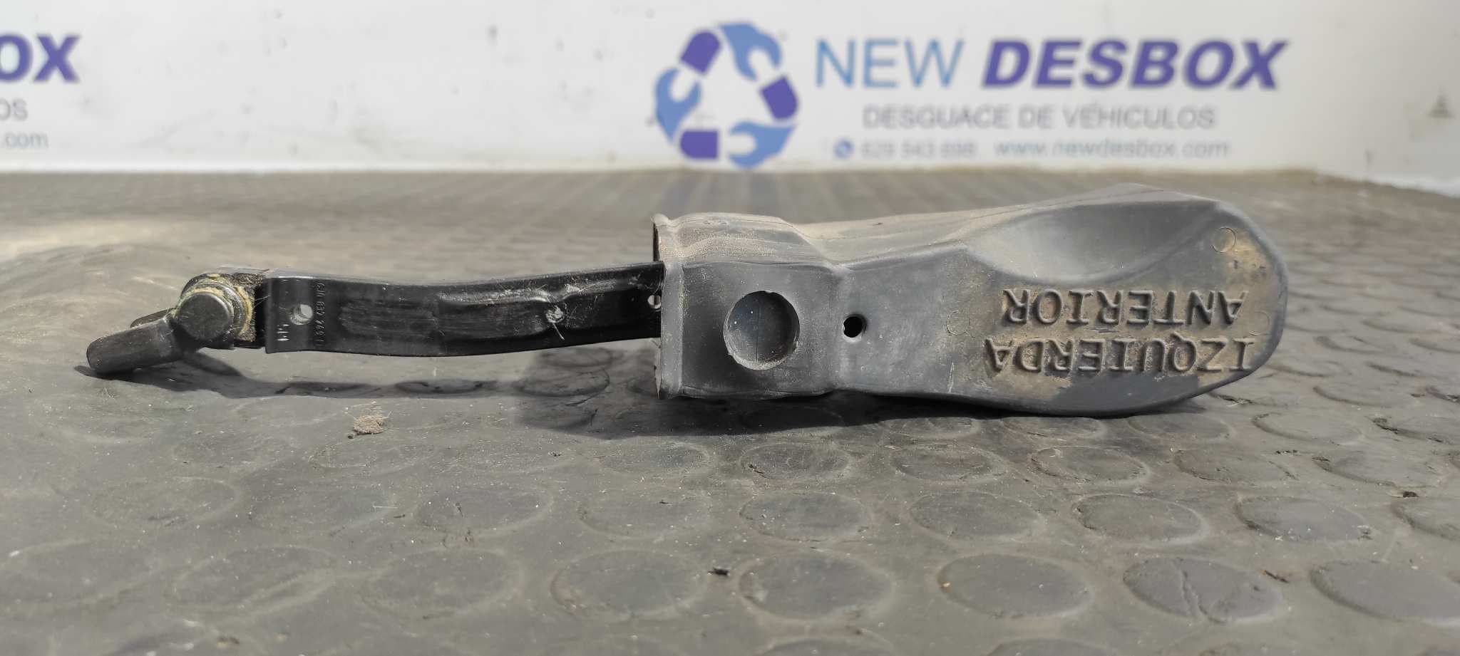 Recambio de RETENEDOR PUERTA IZQUIERDA para SEAT IBIZA SC (6P5) FR Crono CUT referencia OEM IAM 6J0837249D - BLANCO