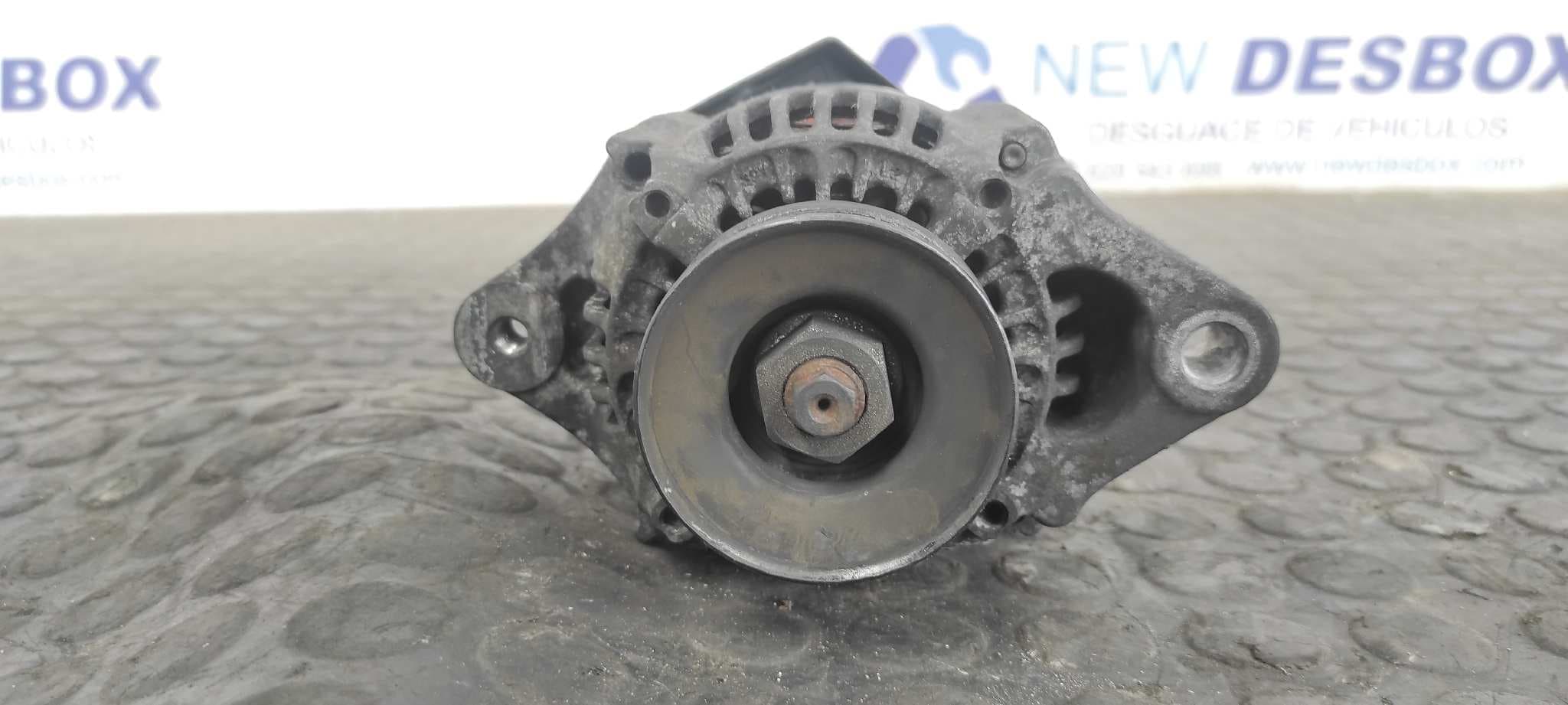 Recambio de ALTERNADOR para AIXAM 400 Z402 referencia OEM IAM 175806401 - GRIS