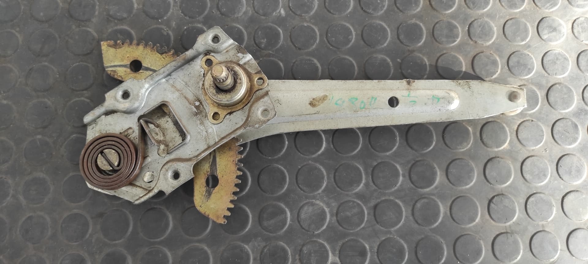 Recambio de ELEVALUNAS TRASERO DERECHO para MITSUBISHI PAJERO 2.5 TD 4D56 referencia OEM IAM - AZUL