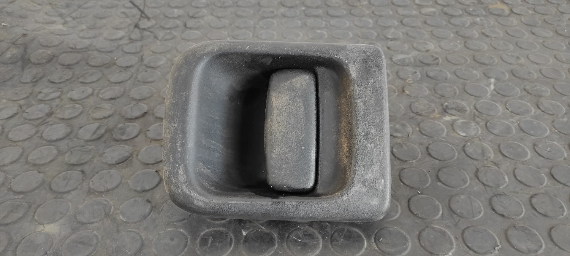 Recambio de MANETA DELANTERA DERECHA para RENAULT MASTER DOBLE referencia OEM IAM 7700352489
